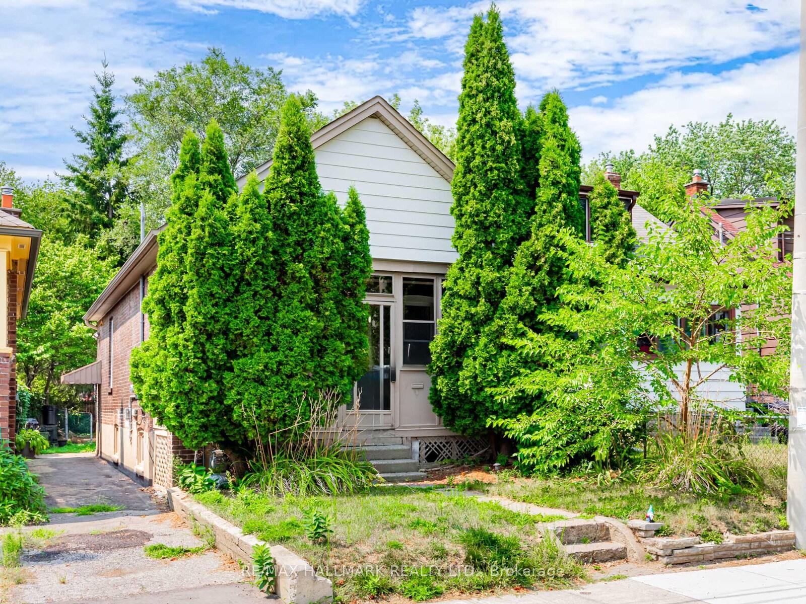 Front of 244 King Edward Avenue