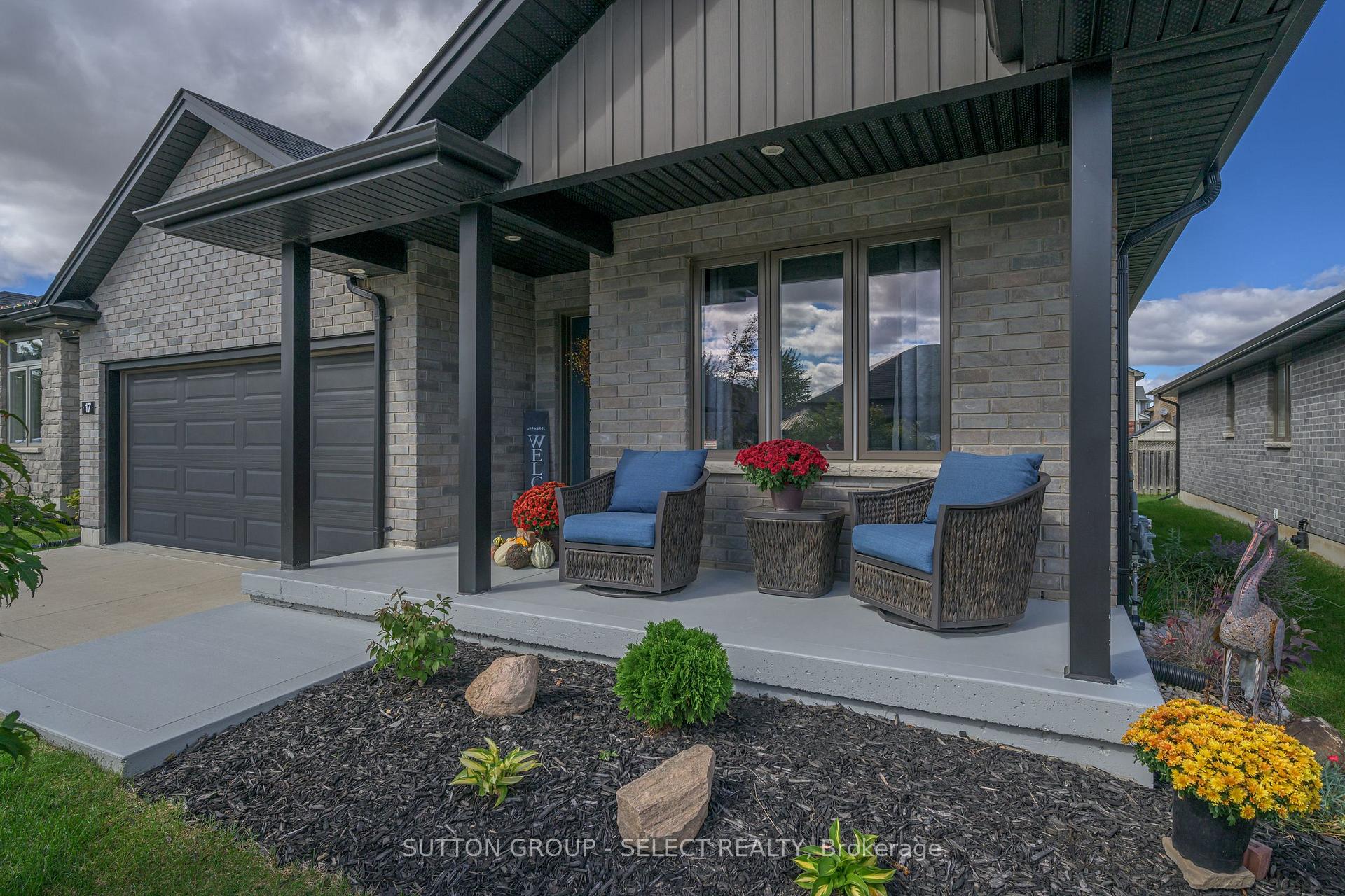 Photo 3 of Unit 17, 38 Elliott Trail, Thames Centre, Thorndale — HOMEH