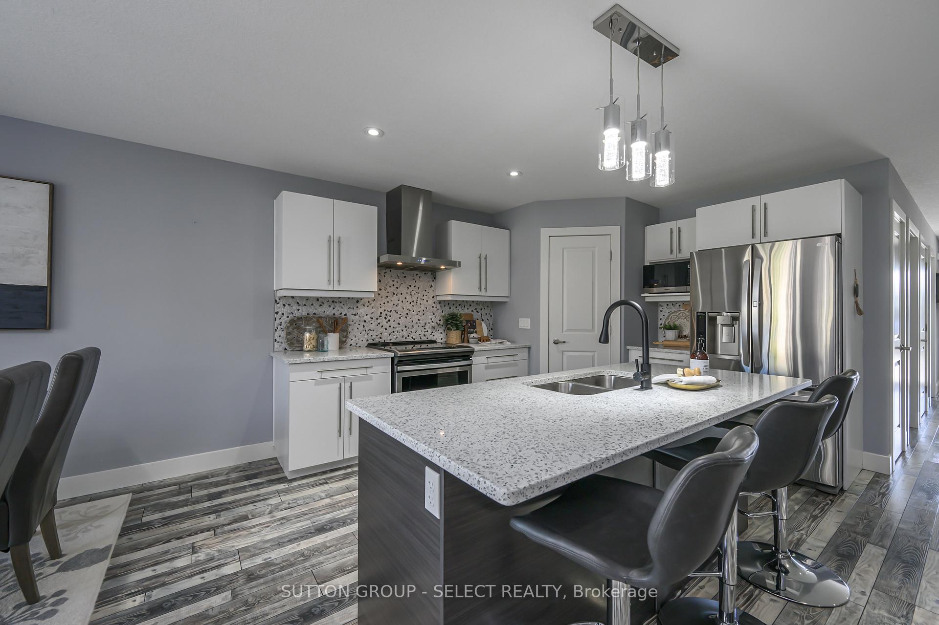 Photo 7 of Unit 17, 38 Elliott Trail, Thames Centre, Thorndale — HOMEH