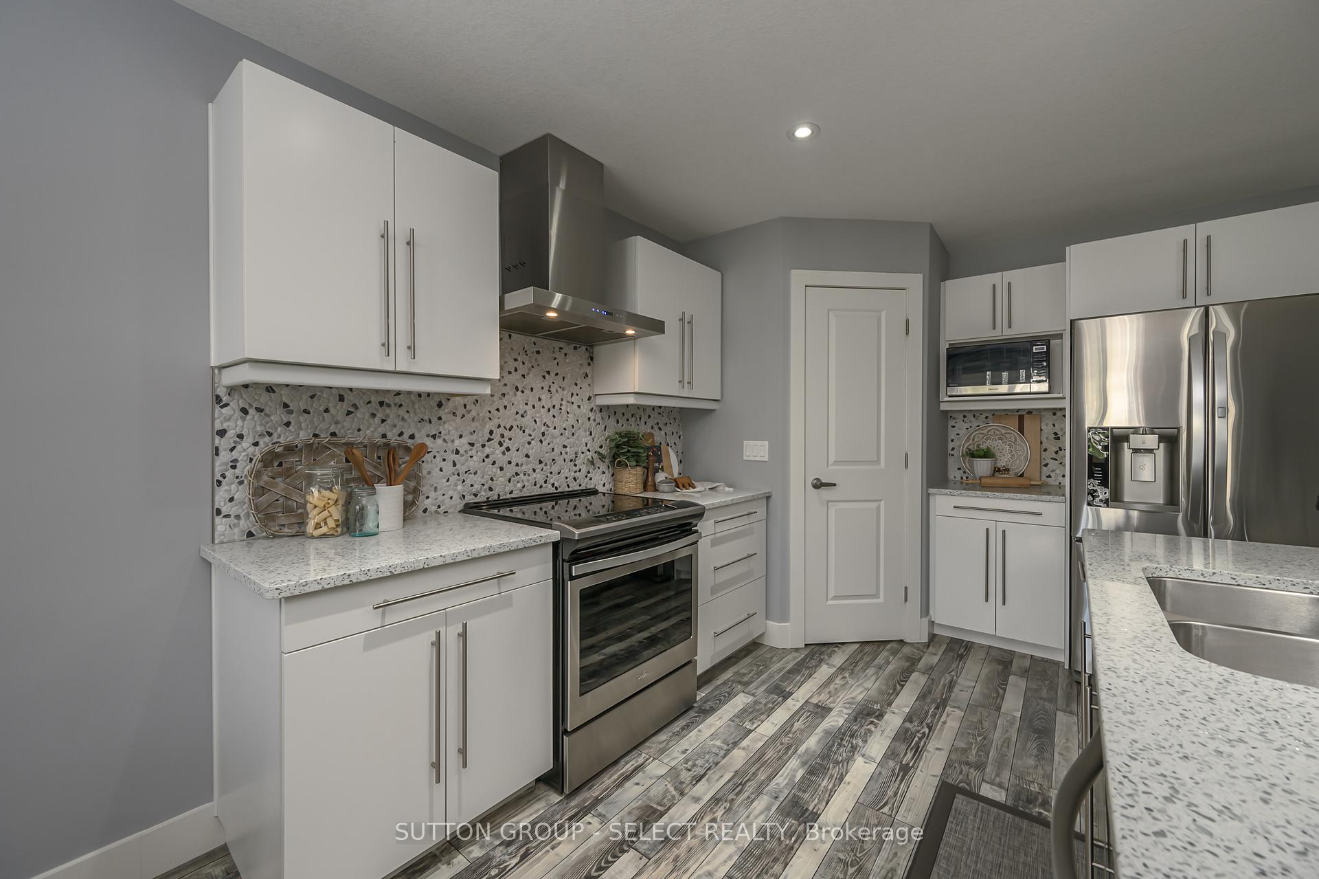 Photo 9 of Unit 17, 38 Elliott Trail, Thames Centre, Thorndale — HOMEH