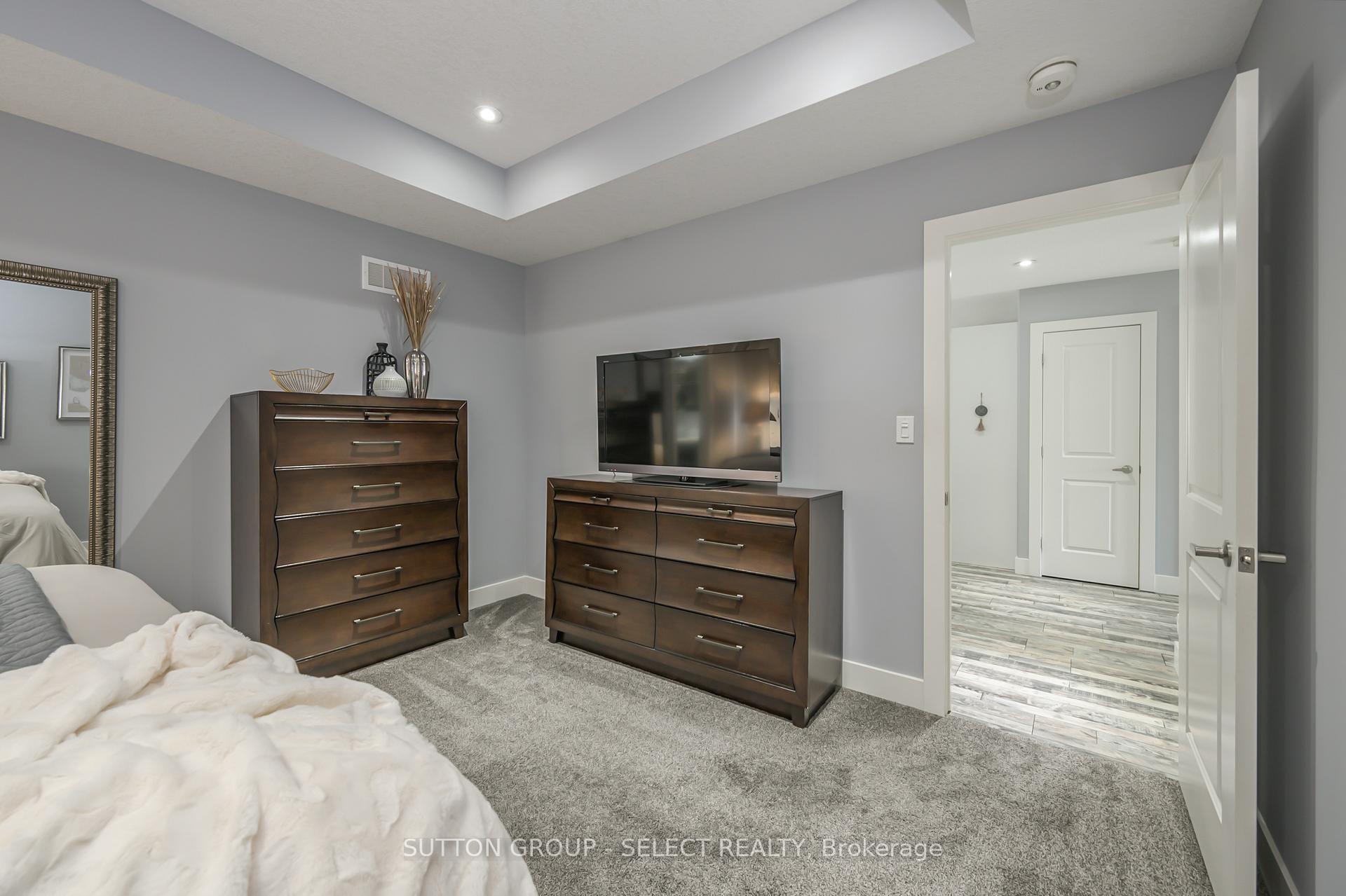 Photo 15 of Unit 17, 38 Elliott Trail, Thames Centre, Thorndale — HOMEH