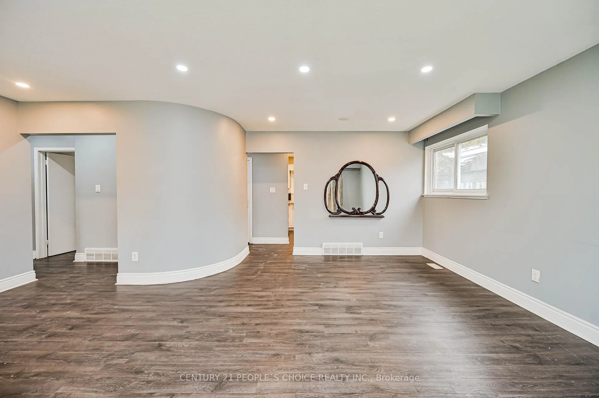 Photo 5 of 21 Cathedral Road, Brampton, Brampton East — HOMEH