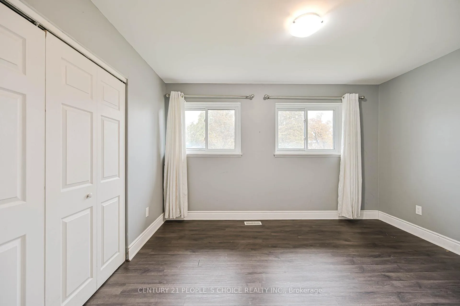 Photo 7 of 21 Cathedral Road, Brampton, Brampton East — HOMEH