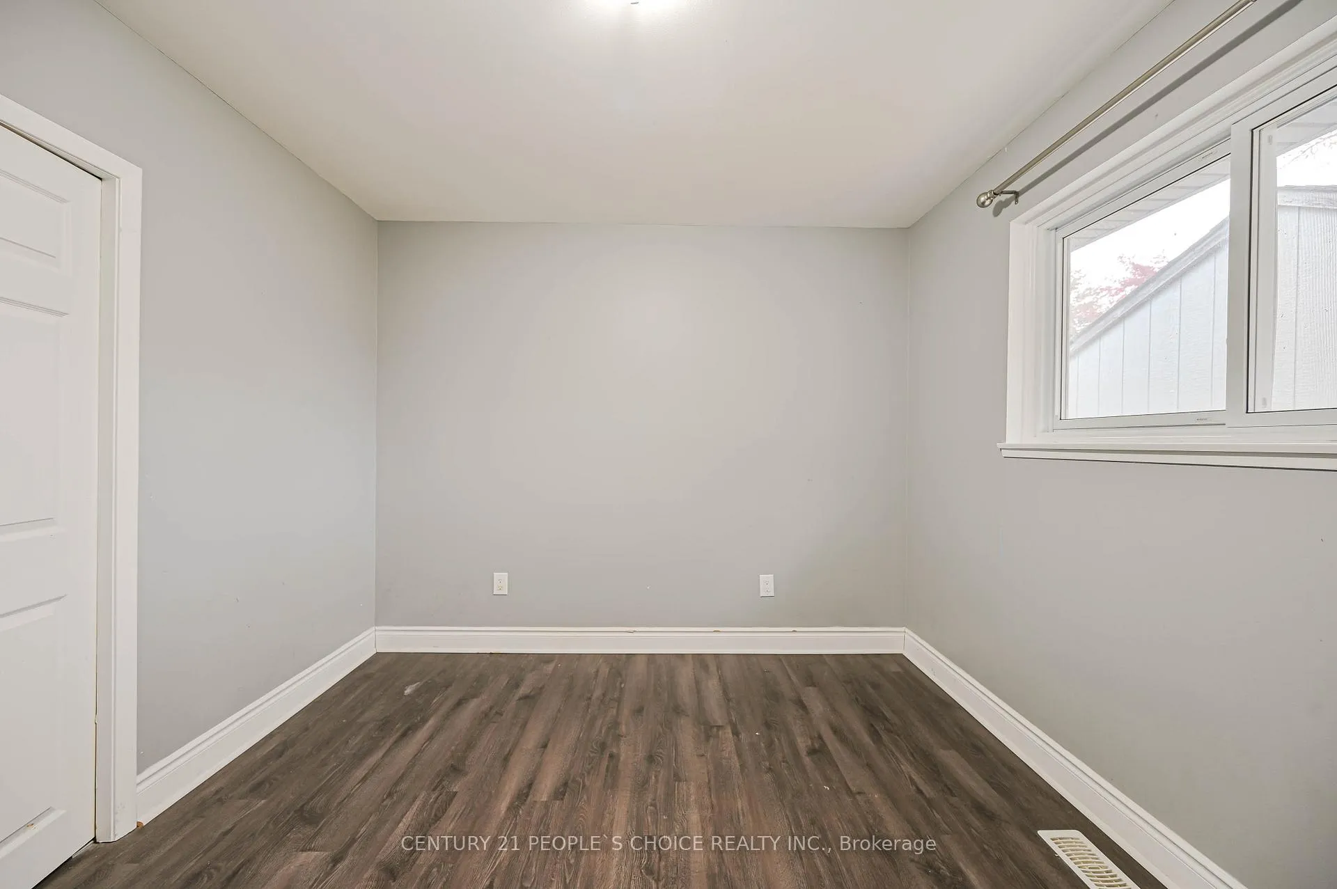 Photo 11 of 21 Cathedral Road, Brampton, Brampton East — HOMEH