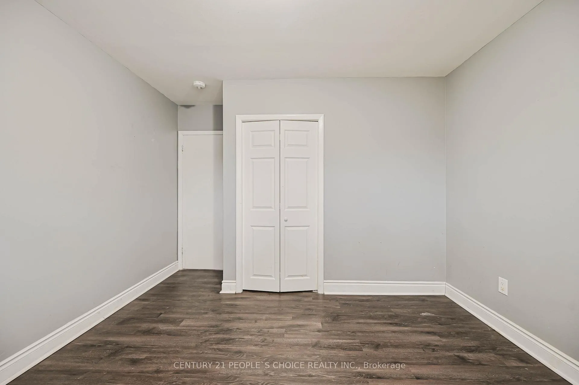 Photo 13 of 21 Cathedral Road, Brampton, Brampton East — HOMEH