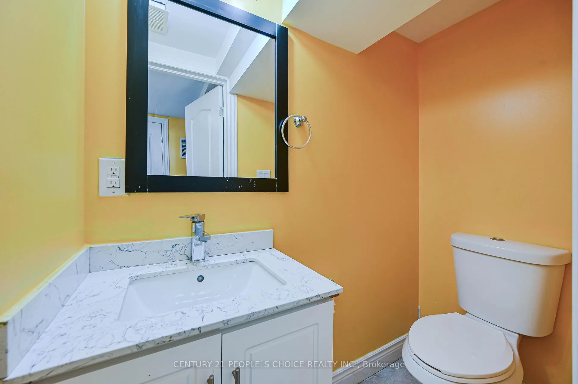 Photo 25 of 21 Cathedral Road, Brampton, Brampton East — HOMEH