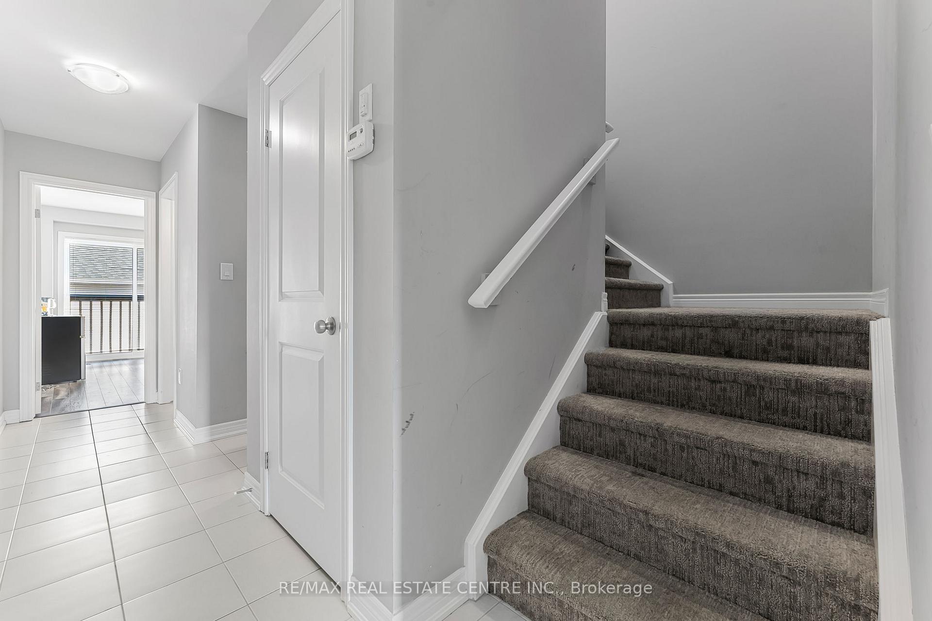 Photo 10 of 18 King Street, Thorold, Thorold Downtown — HOMEH