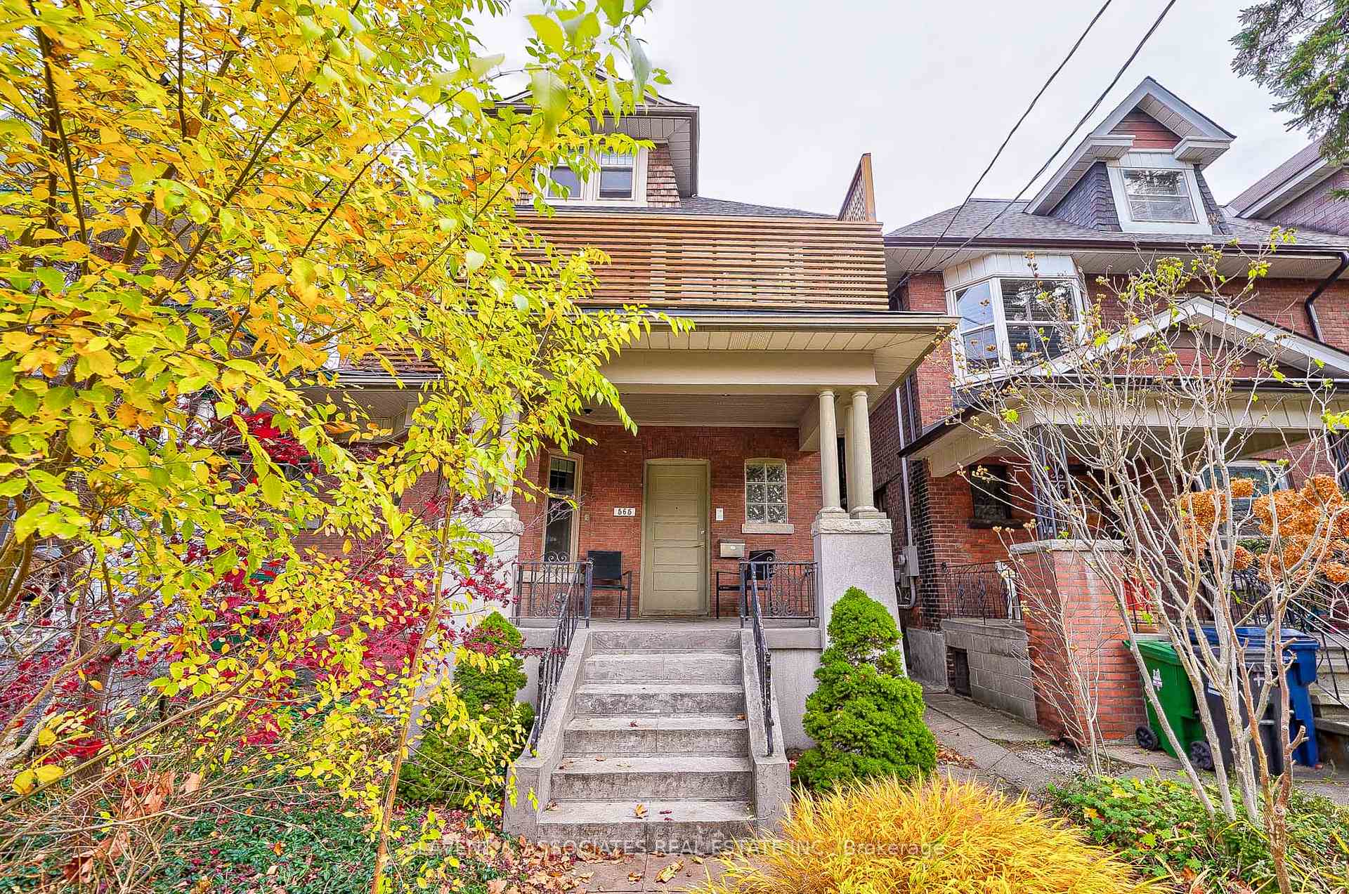 Front of 565 Markham Street