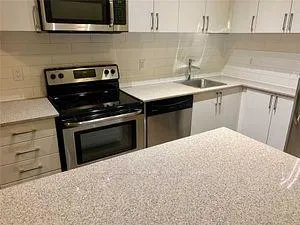 Photo 3 of Unit 2508, 40 Lagerfeld Drive, Brampton, Northwest Brampton — HOMEH