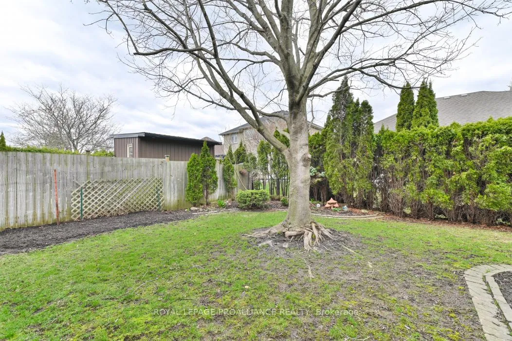 Photo 34 of 39 Grosvenor Drive, Belleville, Belleville Ward — HOMEH