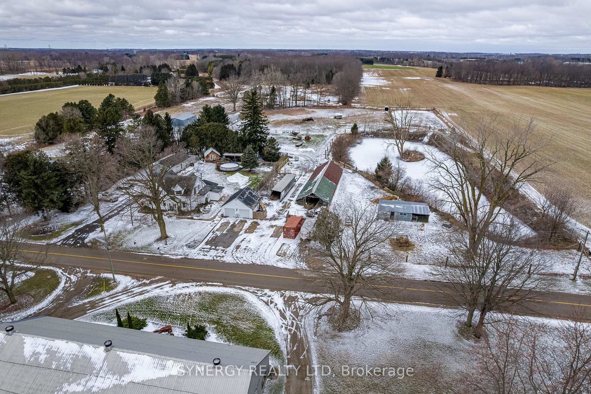 Photo 1 of 7118 Walkers Drive, Strathroy-Caradoc, Rural Strathroy-Caradoc — HOMEH