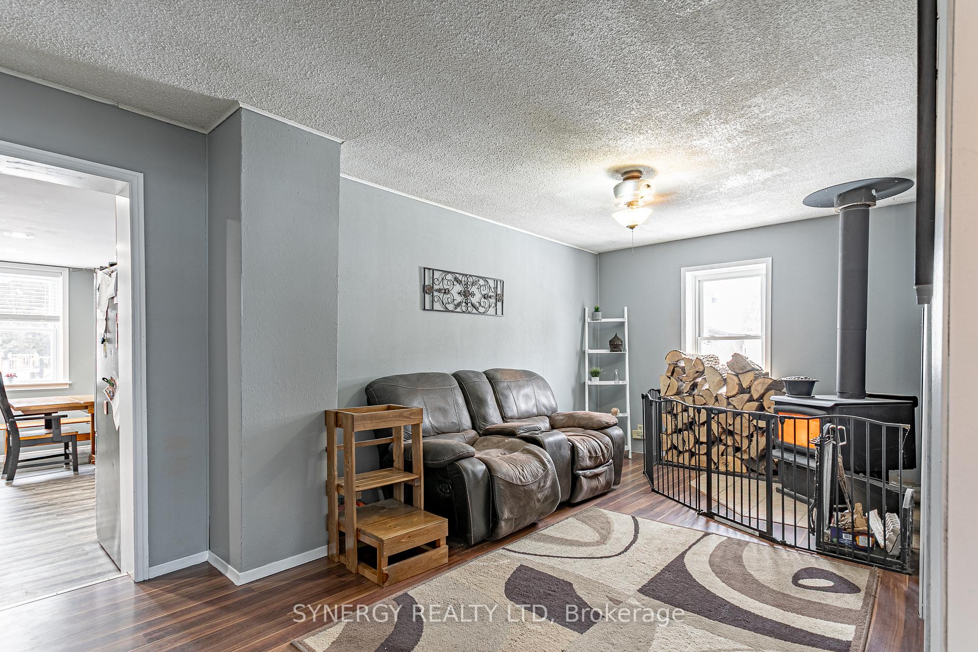 Photo 9 of 7118 Walkers Drive, Strathroy-Caradoc, Rural Strathroy-Caradoc — HOMEH