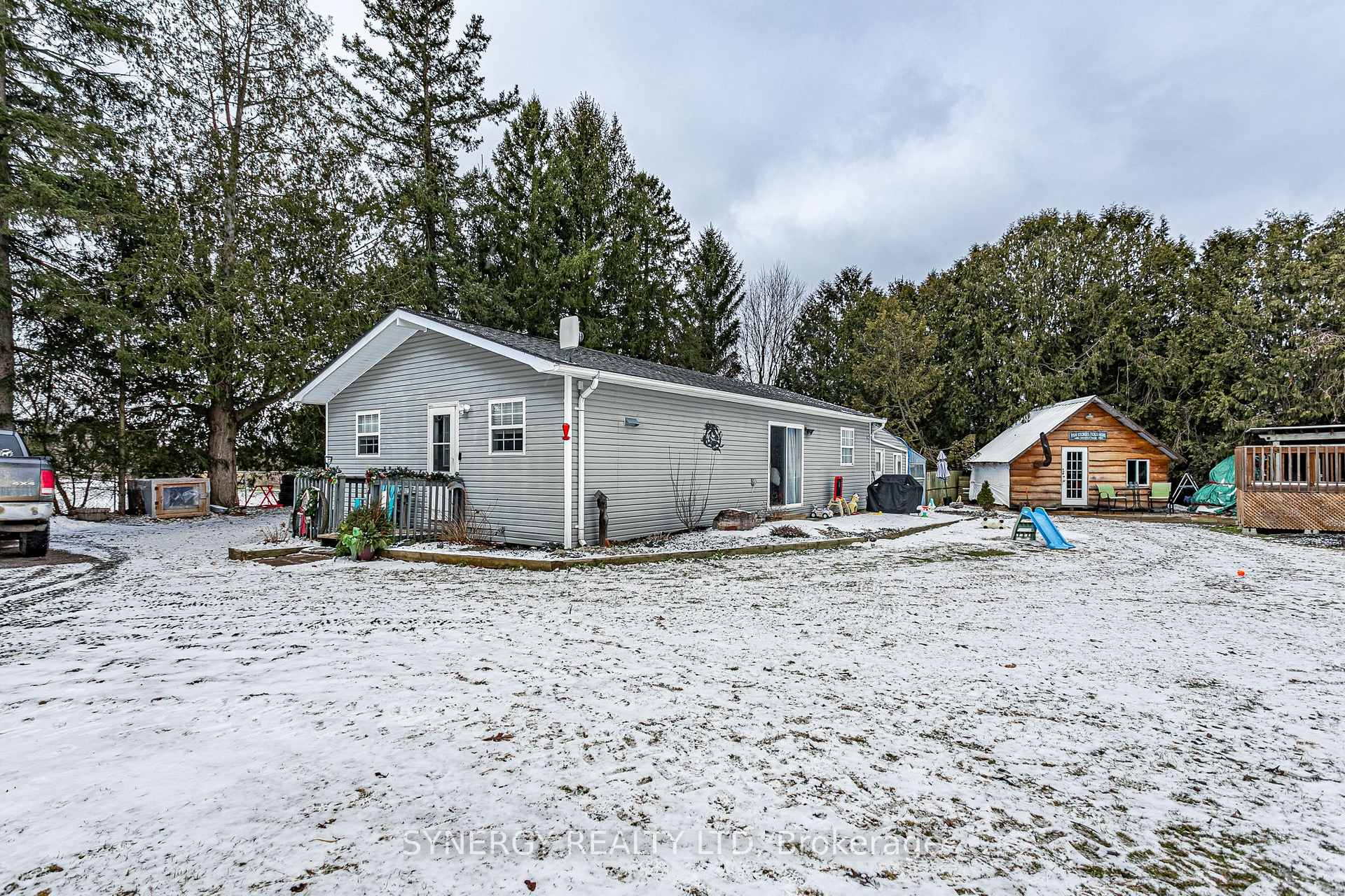Photo 27 of 7118 Walkers Drive, Strathroy-Caradoc, Rural Strathroy-Caradoc — HOMEH