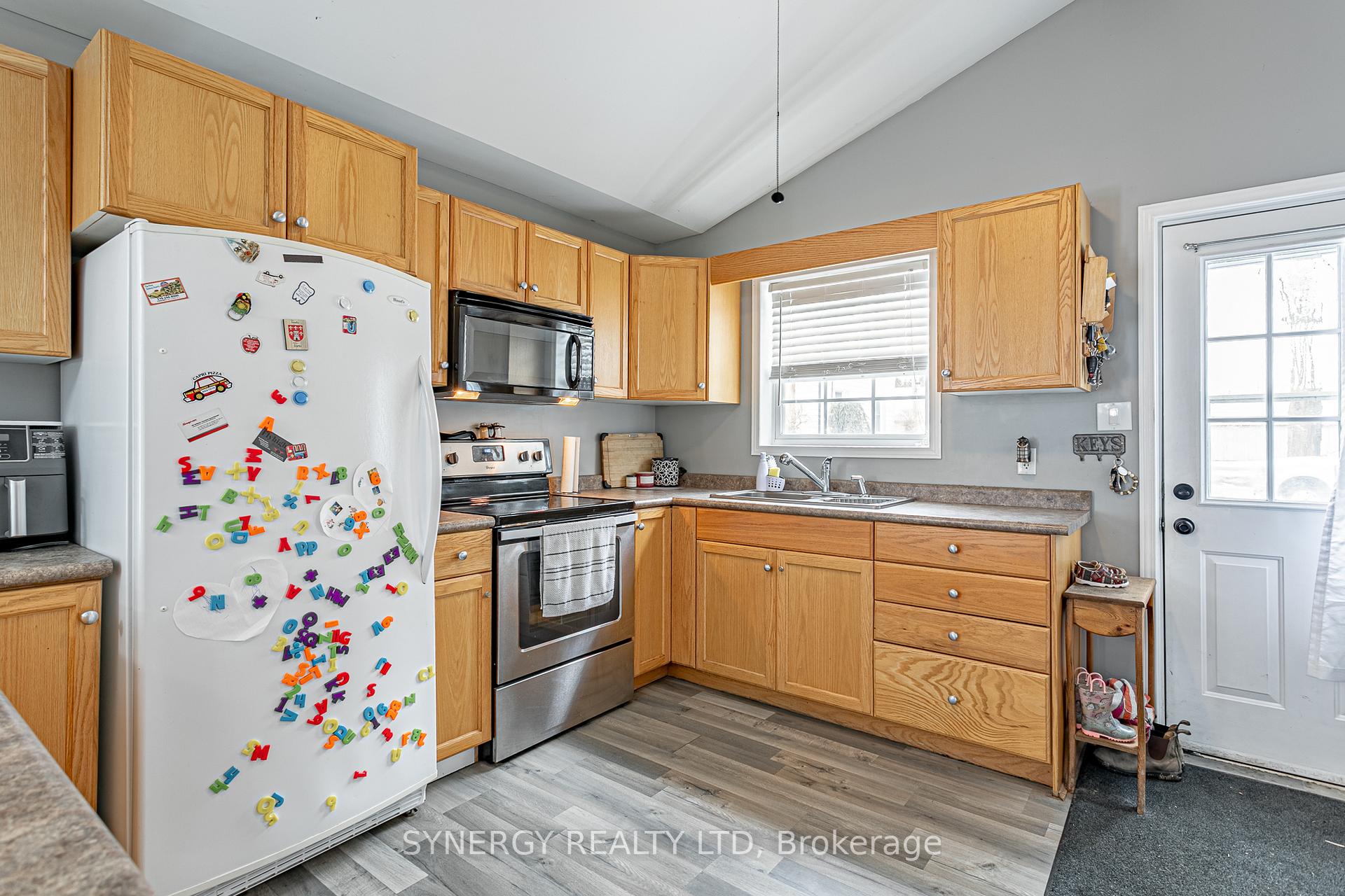 Photo 31 of 7118 Walkers Drive, Strathroy-Caradoc, Rural Strathroy-Caradoc — HOMEH