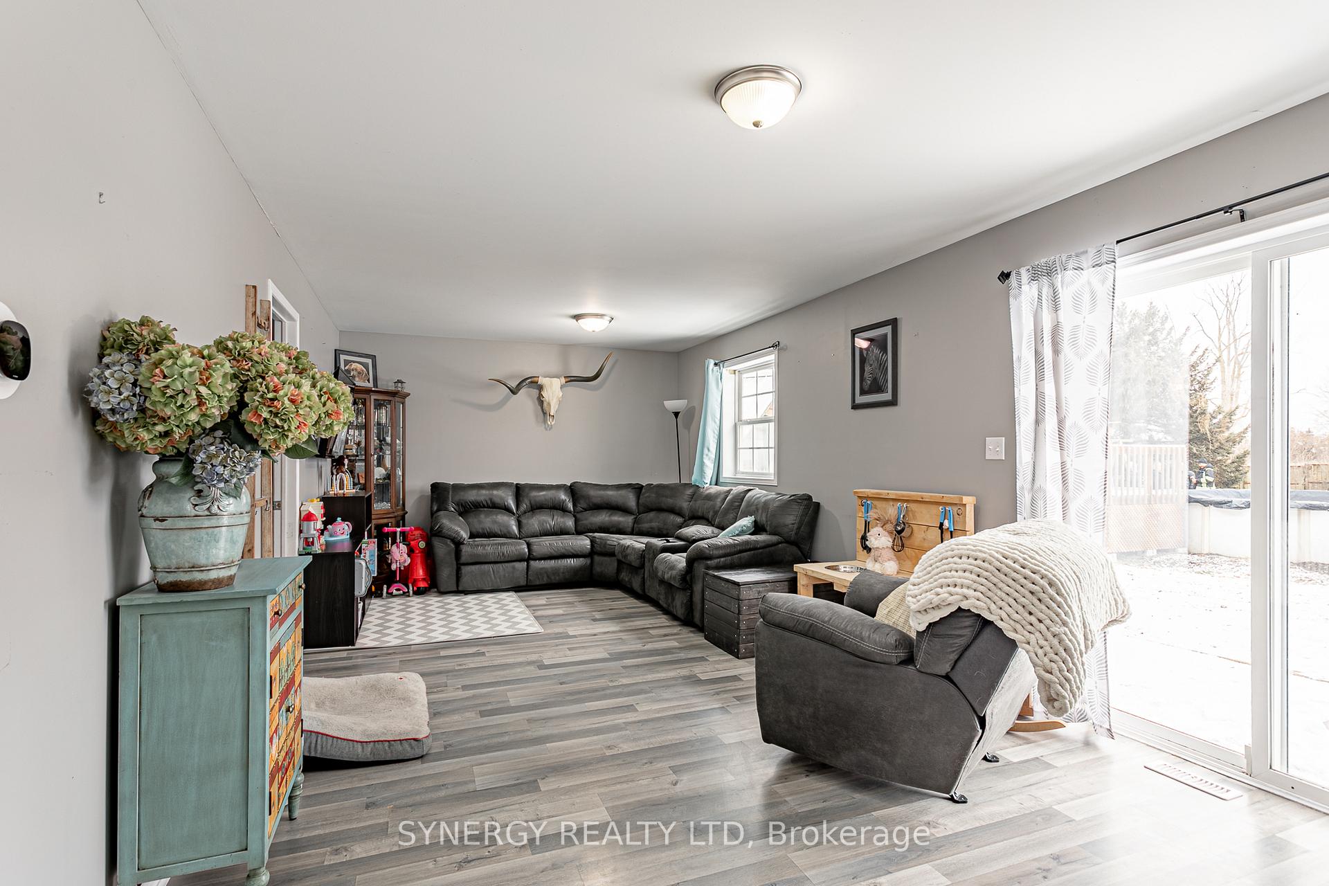 Photo 32 of 7118 Walkers Drive, Strathroy-Caradoc, Rural Strathroy-Caradoc — HOMEH