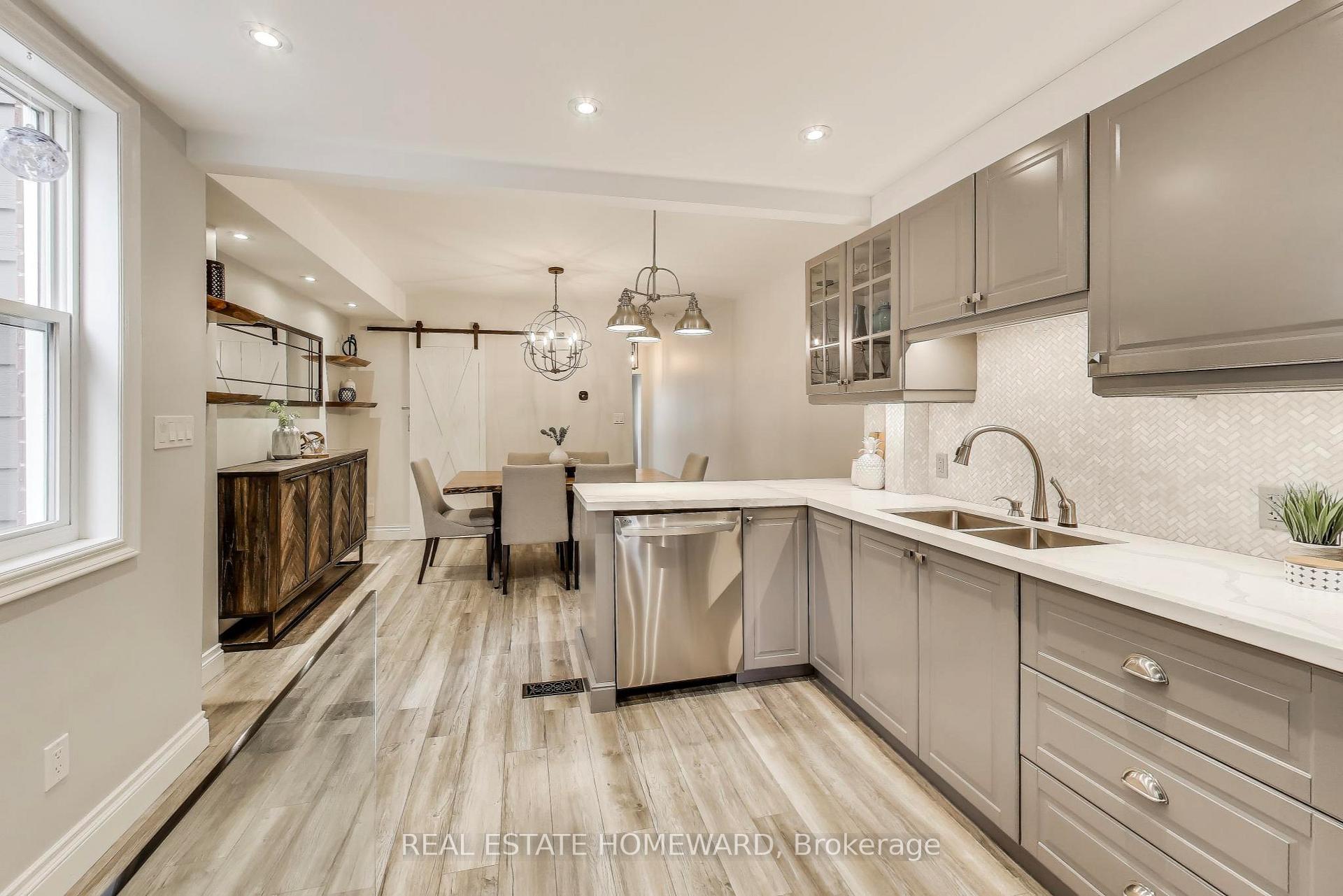Photo 11 of 23 Mountalan Avenue, Toronto, Greenwood-Coxwell — HOMEH