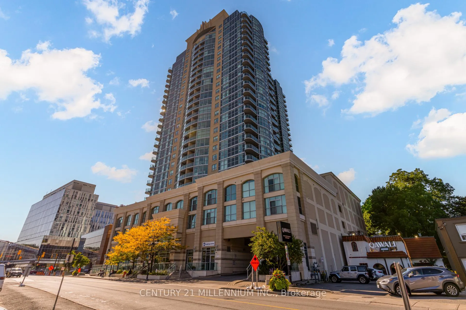 Front of Unit 1505, 9 George Street N