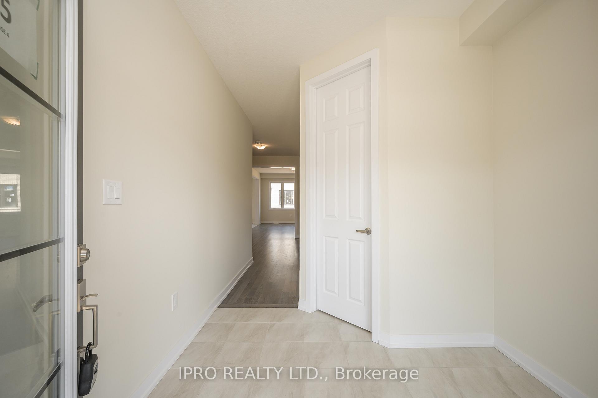 Photo 2 of 106 Sunflower Crescent, Thorold, Hurricane/Merrittville — HOMEH
