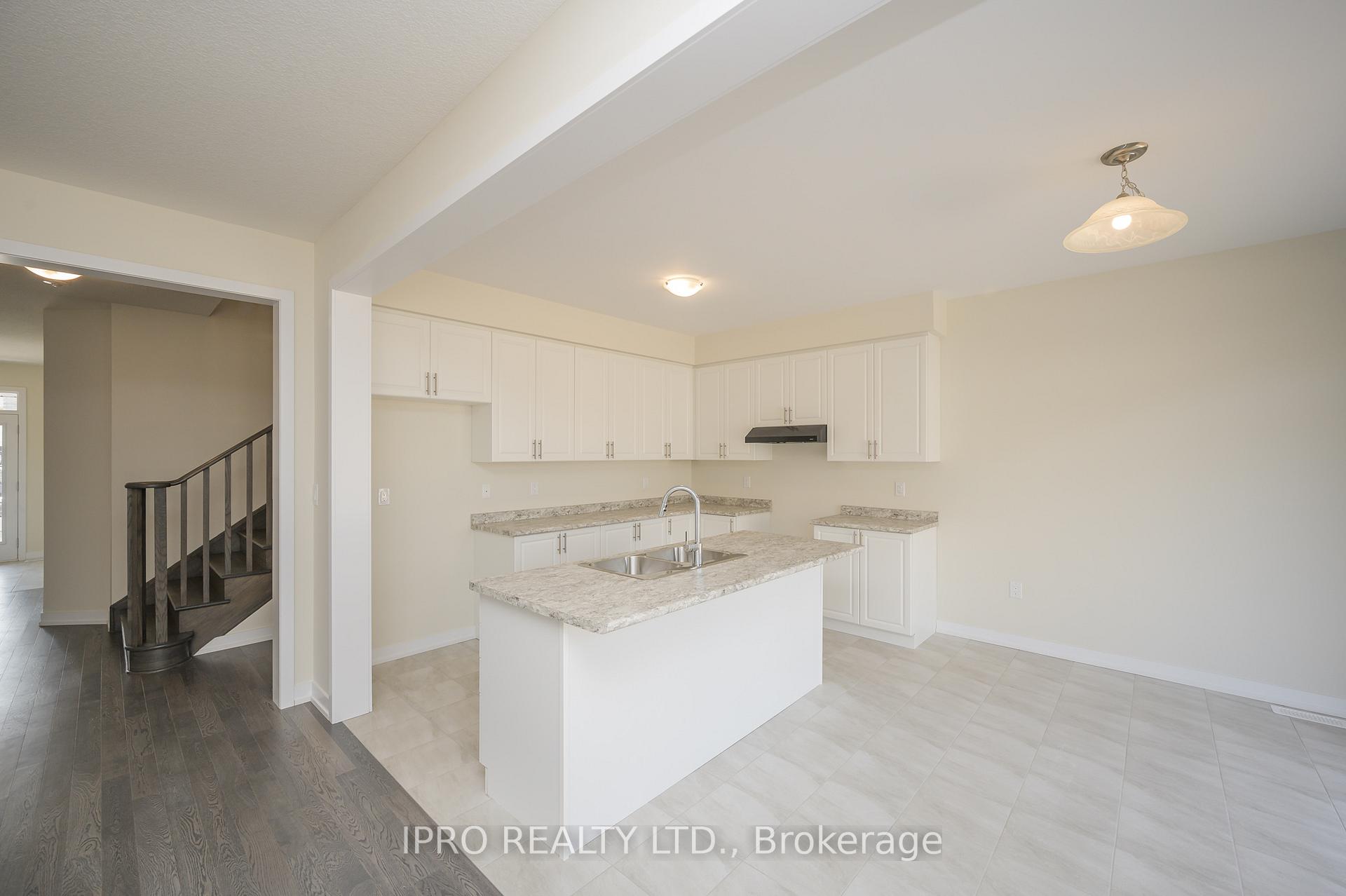 Photo 12 of 106 Sunflower Crescent, Thorold, Hurricane/Merrittville — HOMEH