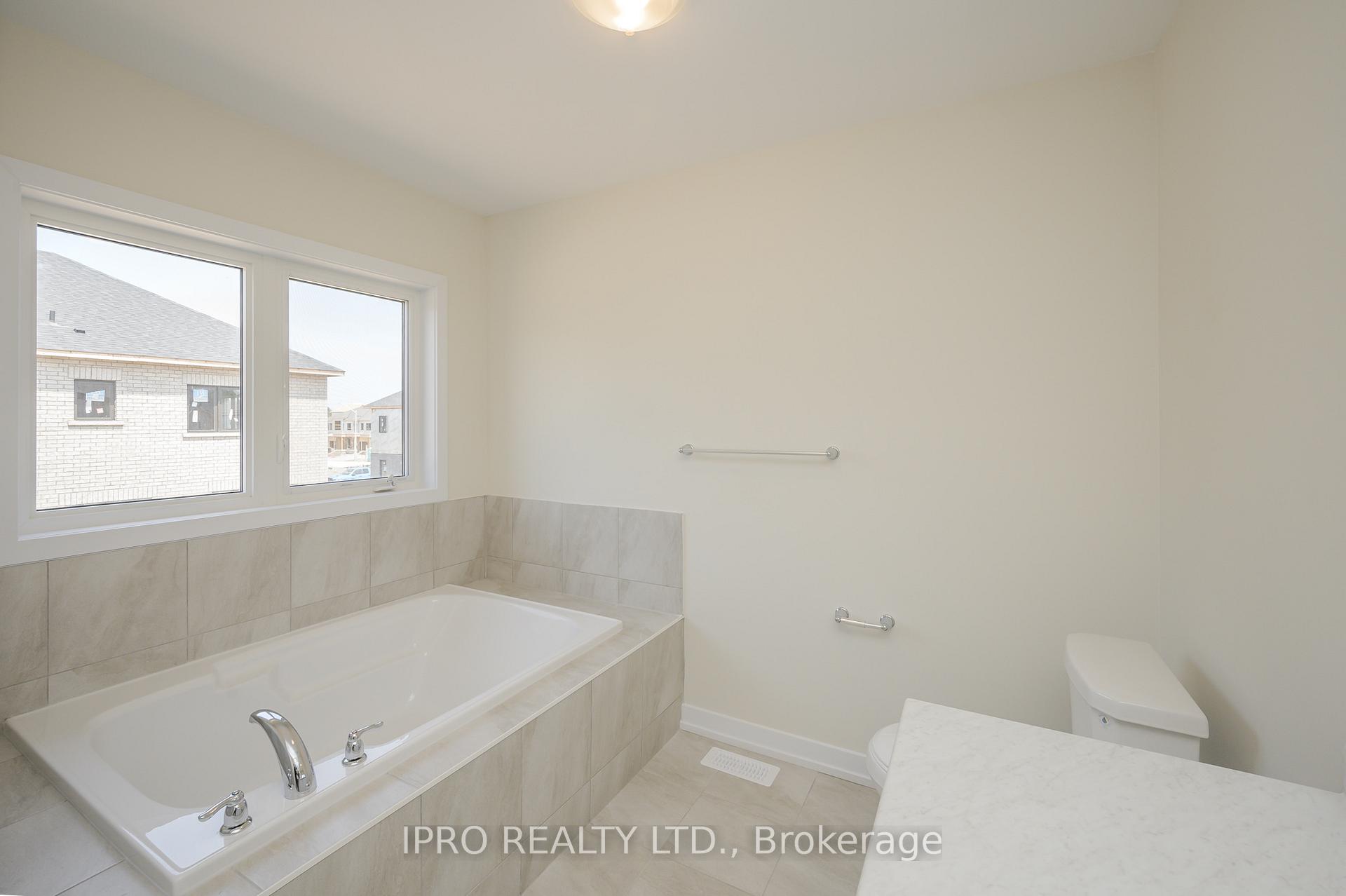 Photo 26 of 106 Sunflower Crescent, Thorold, Hurricane/Merrittville — HOMEH