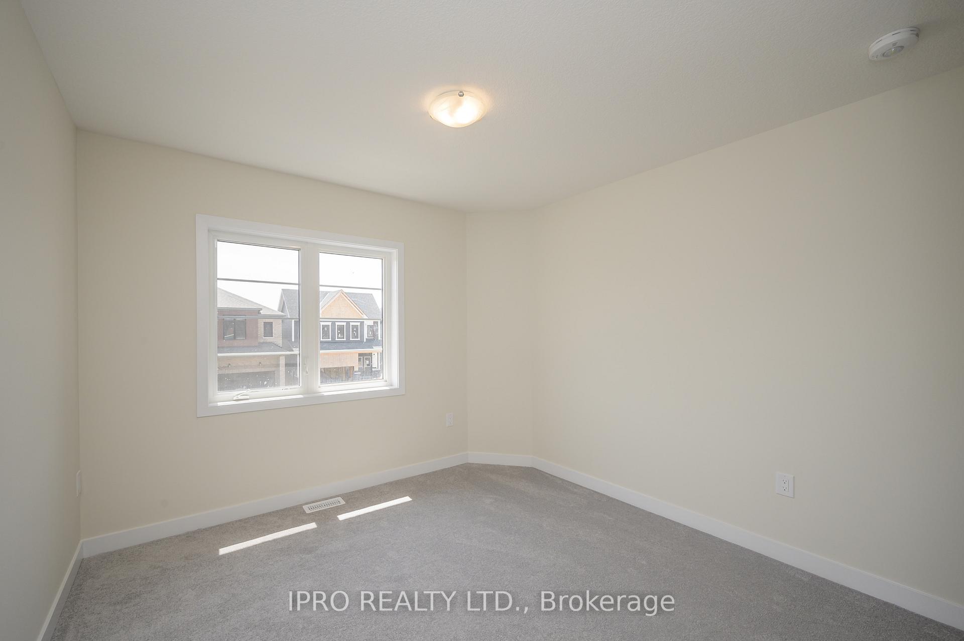 Photo 32 of 106 Sunflower Crescent, Thorold, Hurricane/Merrittville — HOMEH