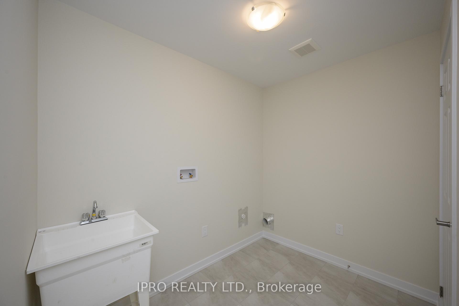 Photo 36 of 106 Sunflower Crescent, Thorold, Hurricane/Merrittville — HOMEH