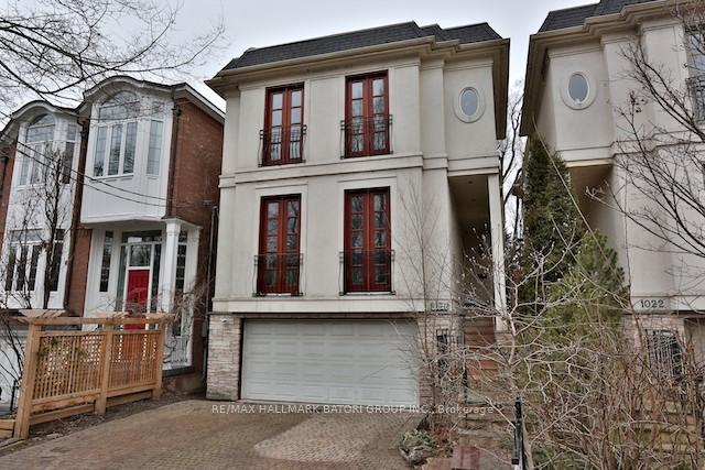 Front of 1020 Spadina Road