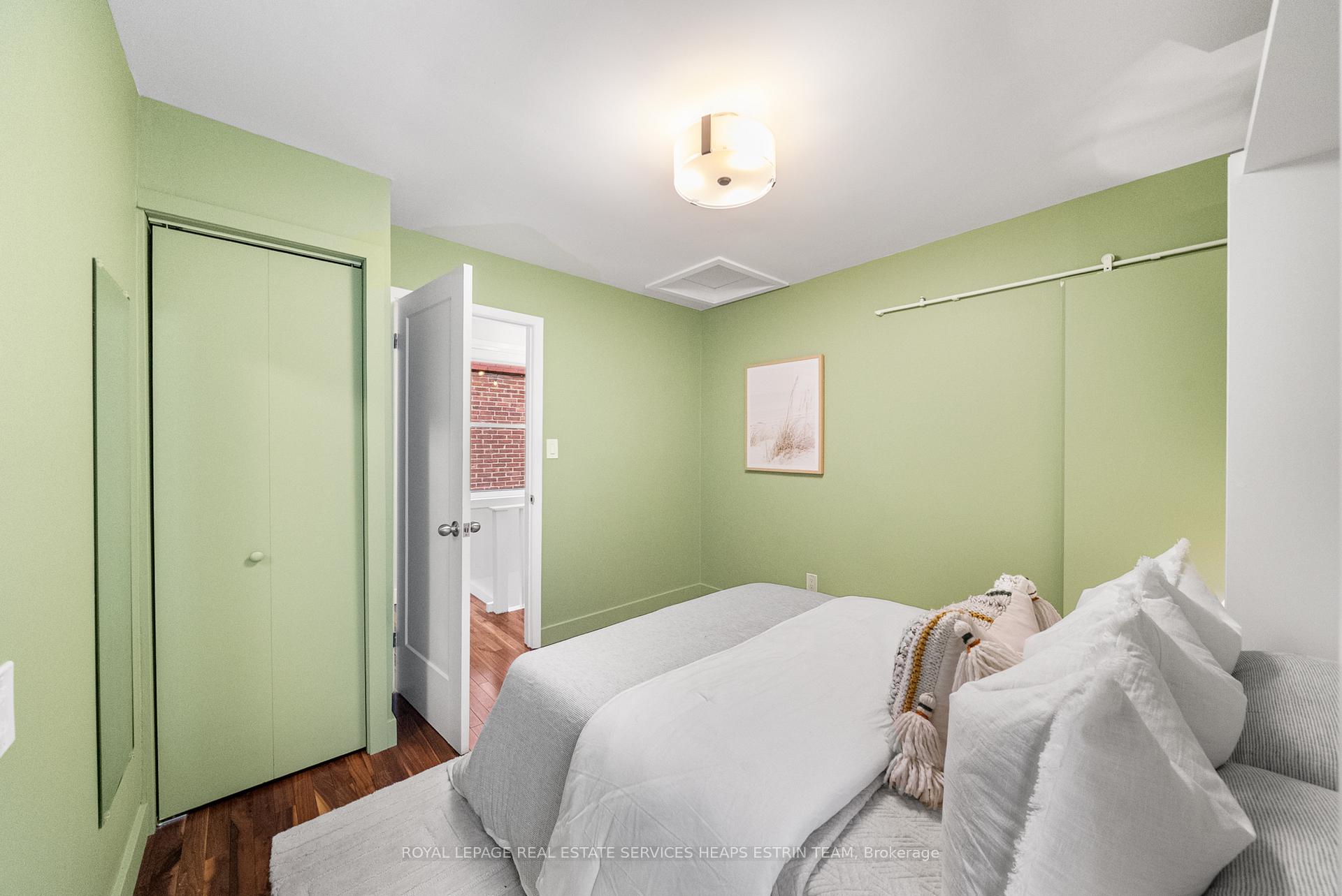 Photo 13 of 130 Gamble Avenue, Toronto, East York — HOMEH