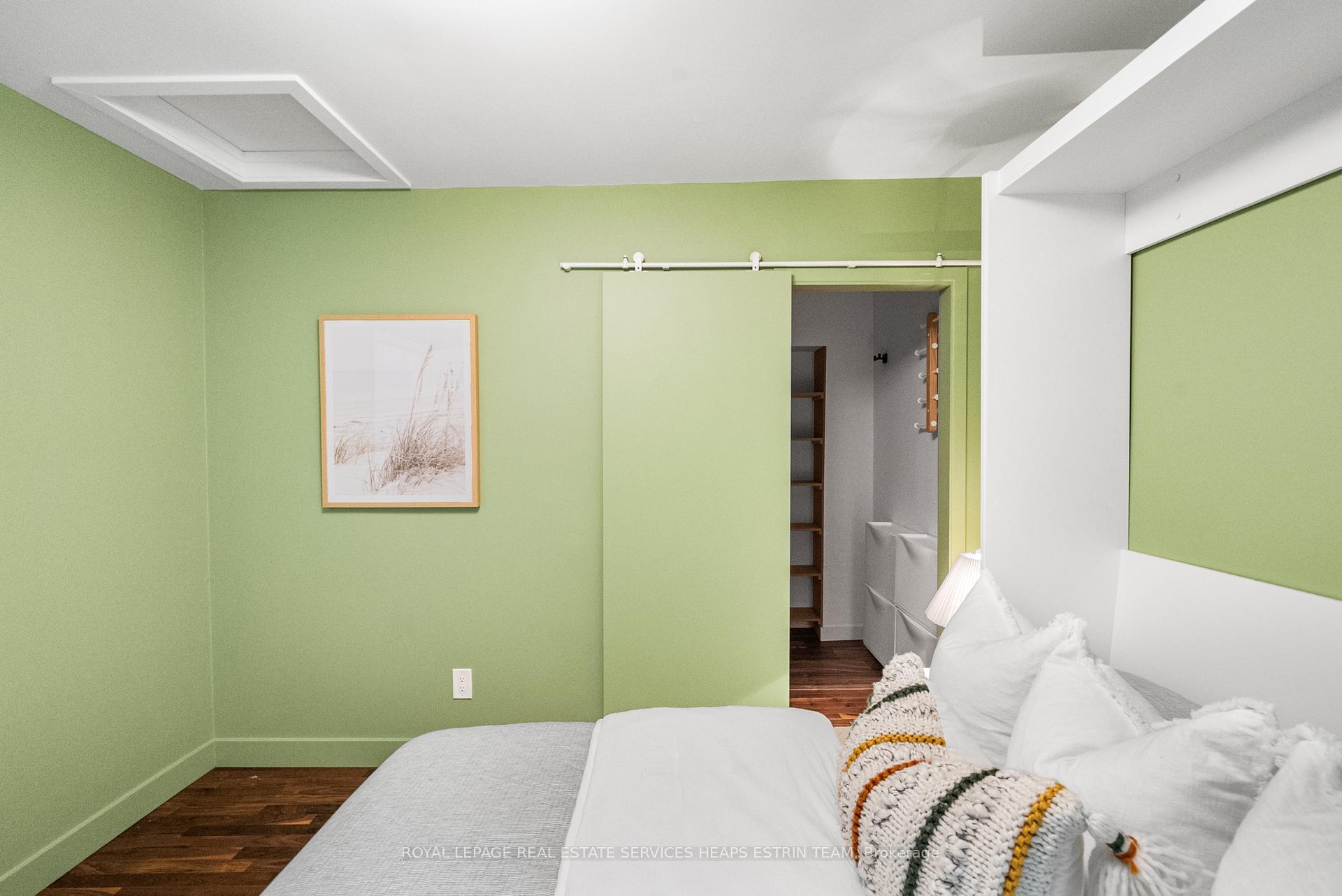 Photo 15 of 130 Gamble Avenue, Toronto, East York — HOMEH