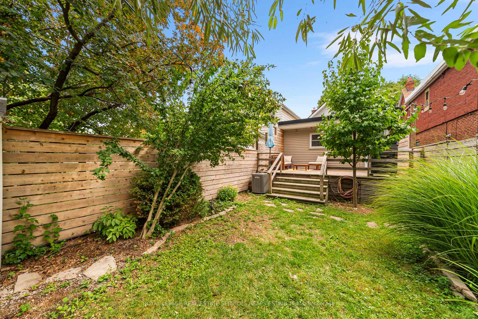 Photo 33 of 130 Gamble Avenue, Toronto, East York — HOMEH