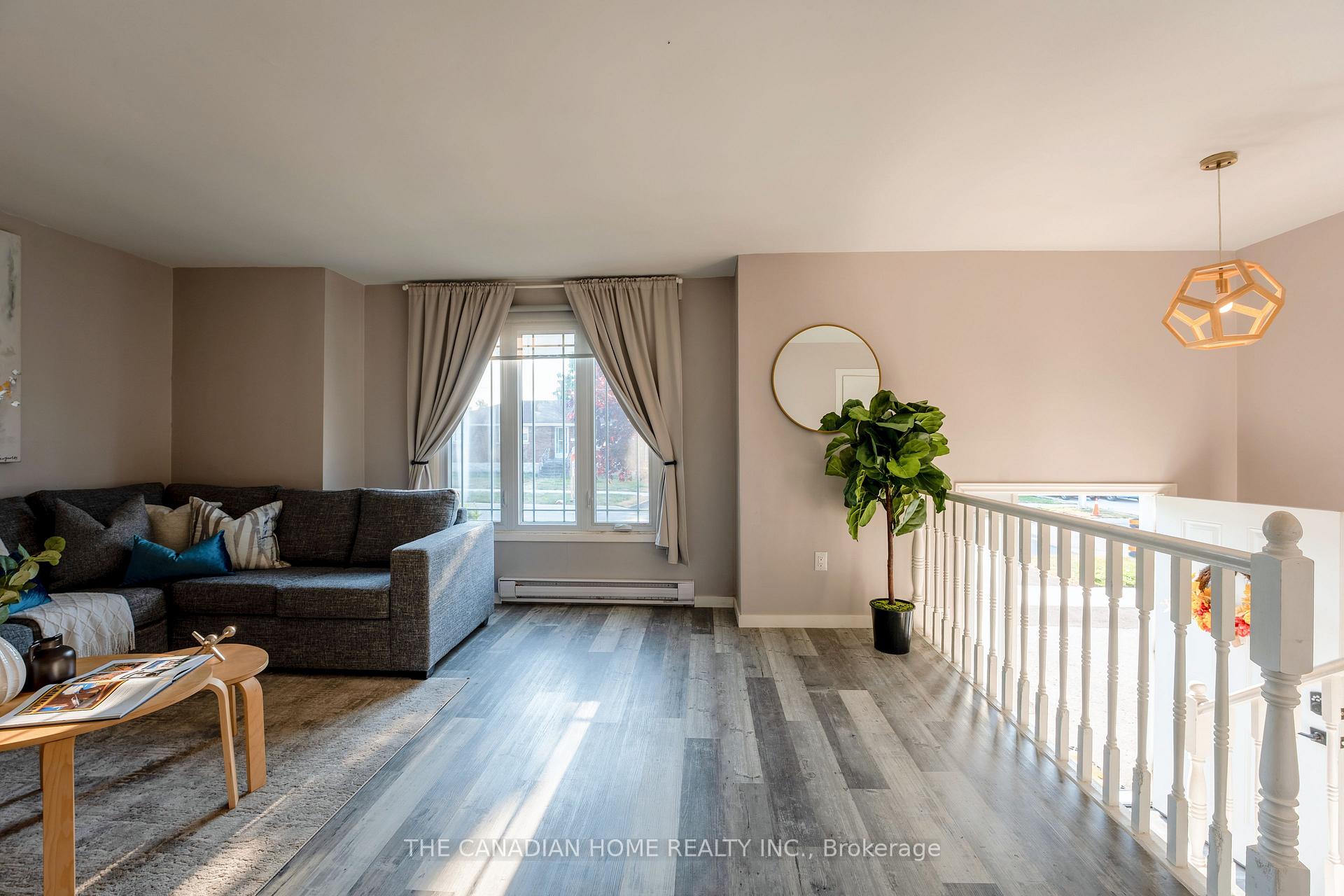 Photo 5 of 159 Pine Street S, Thorold, Thorold Downtown — HOMEH