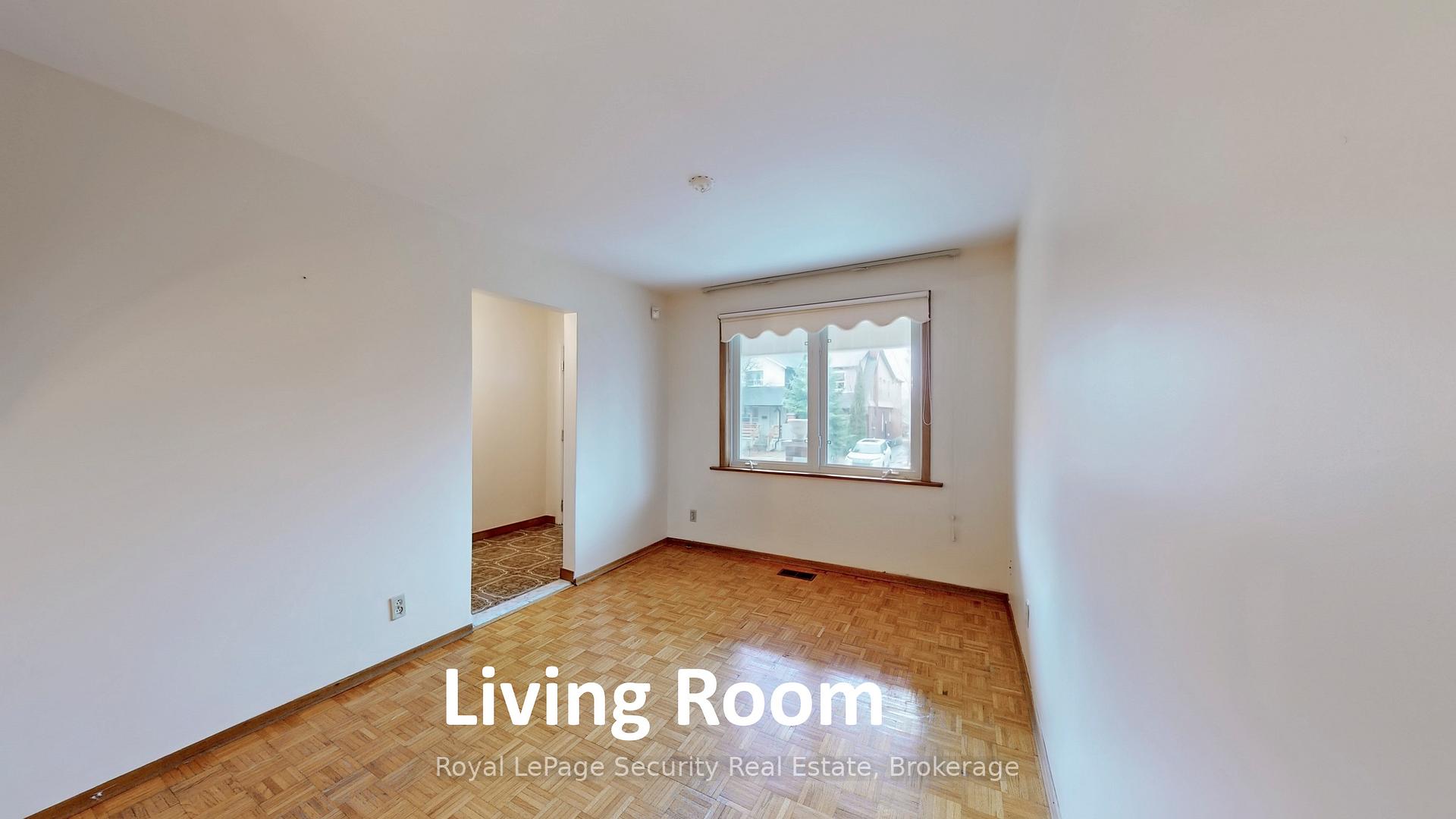 Photo 7 of 112 Gloucester Grove, Toronto, Oakwood Village — HOMEH