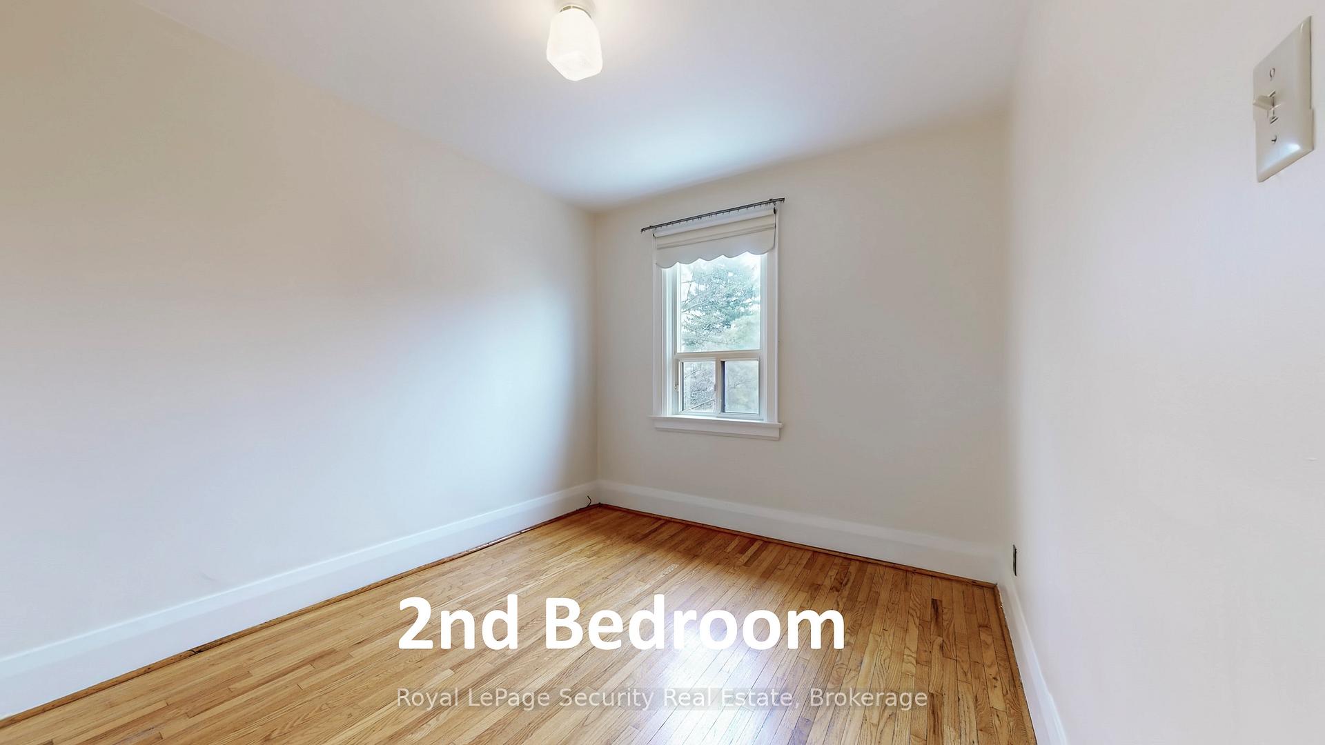 Photo 18 of 112 Gloucester Grove, Toronto, Oakwood Village — HOMEH