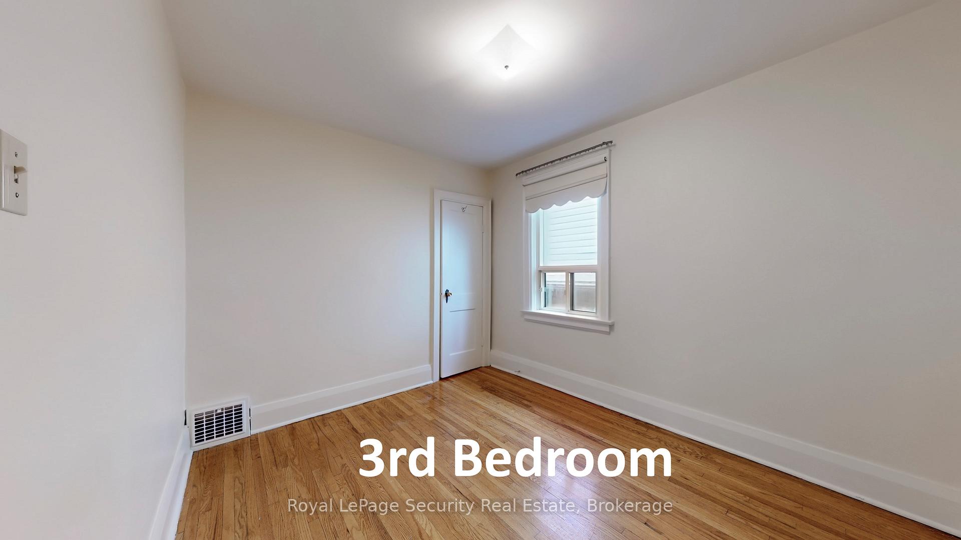 Photo 21 of 112 Gloucester Grove, Toronto, Oakwood Village — HOMEH