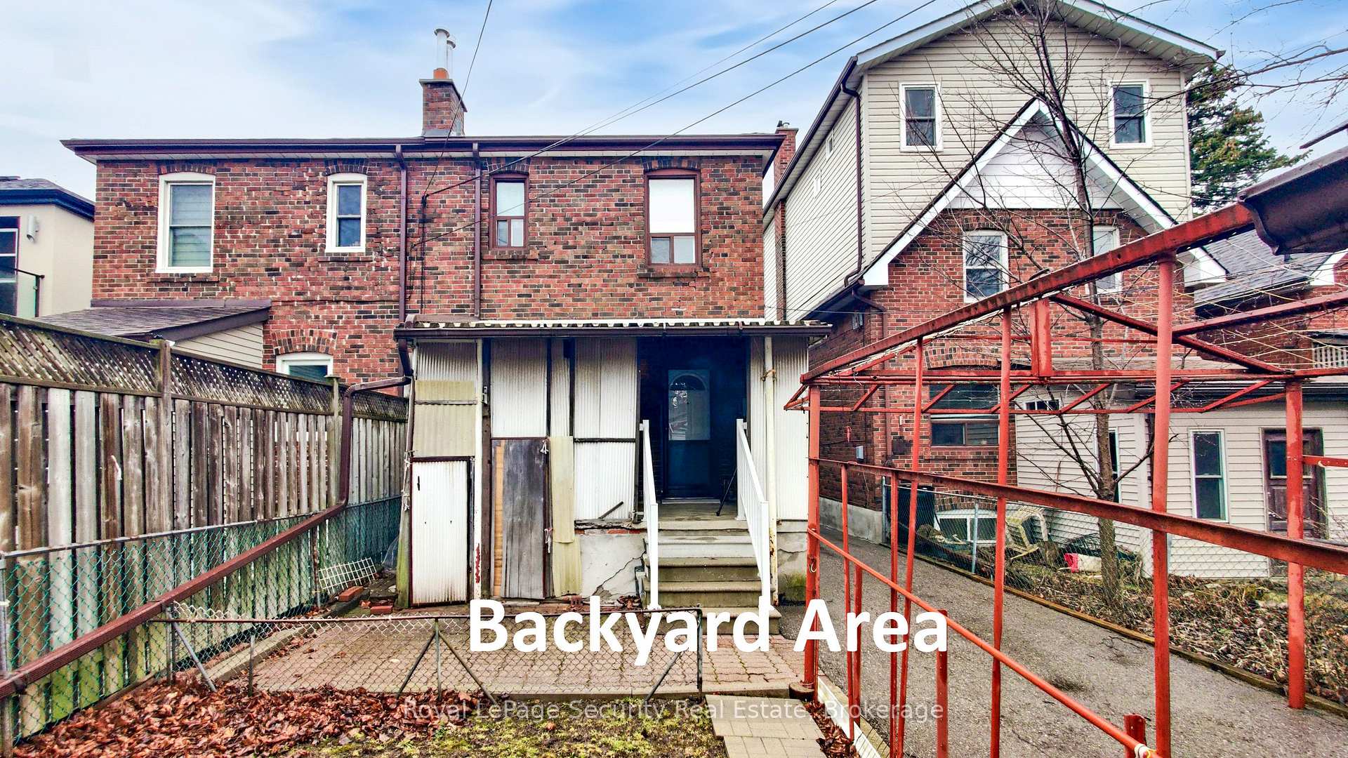 Photo 35 of 112 Gloucester Grove, Toronto, Oakwood Village — HOMEH