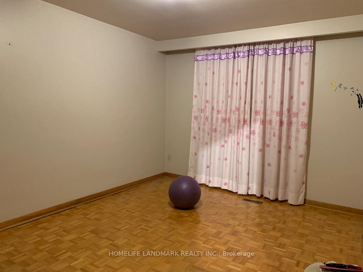 Photo 4 of Unit Upper, 49 Crayford Drive, Scarborough, Steeles — HOMEH