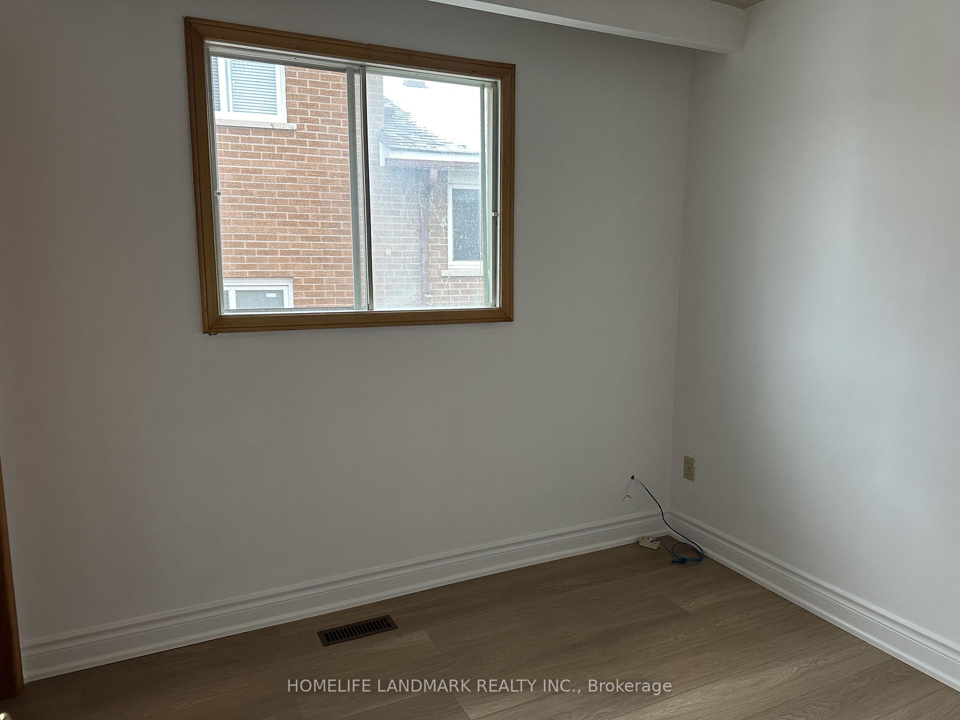 Photo 10 of Unit Upper, 49 Crayford Drive, Scarborough, Steeles — HOMEH