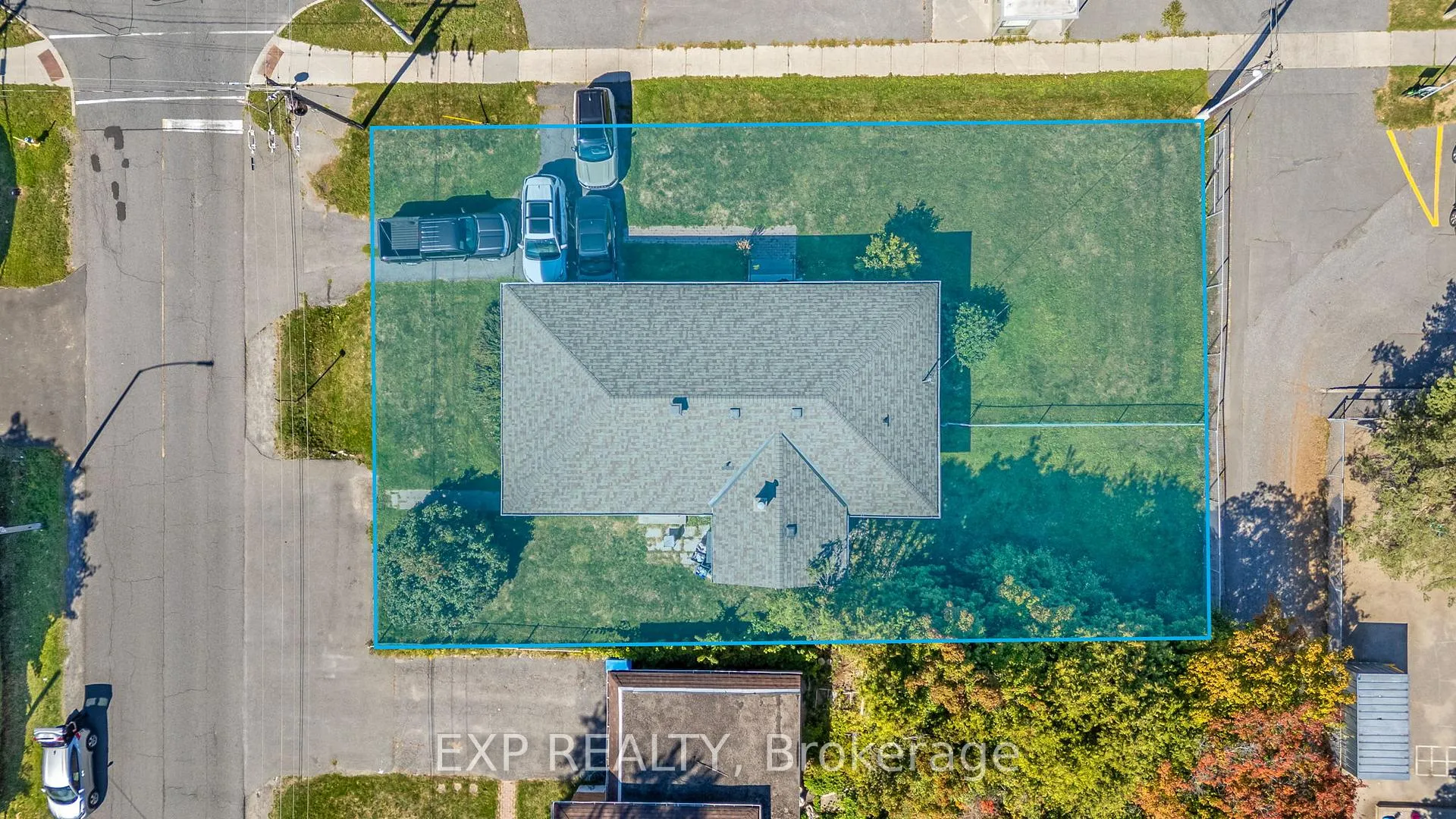 Photo 2 of 150 Meadowlands Drive W, Ottawa, Meadowlands/Crestview — HOMEH