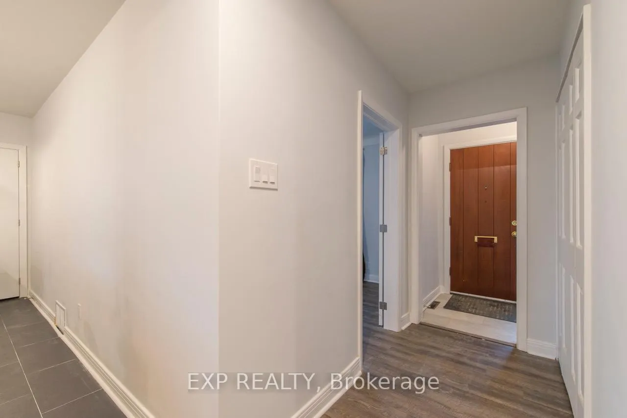 Photo 8 of 150 Meadowlands Drive W, Ottawa, Meadowlands/Crestview — HOMEH