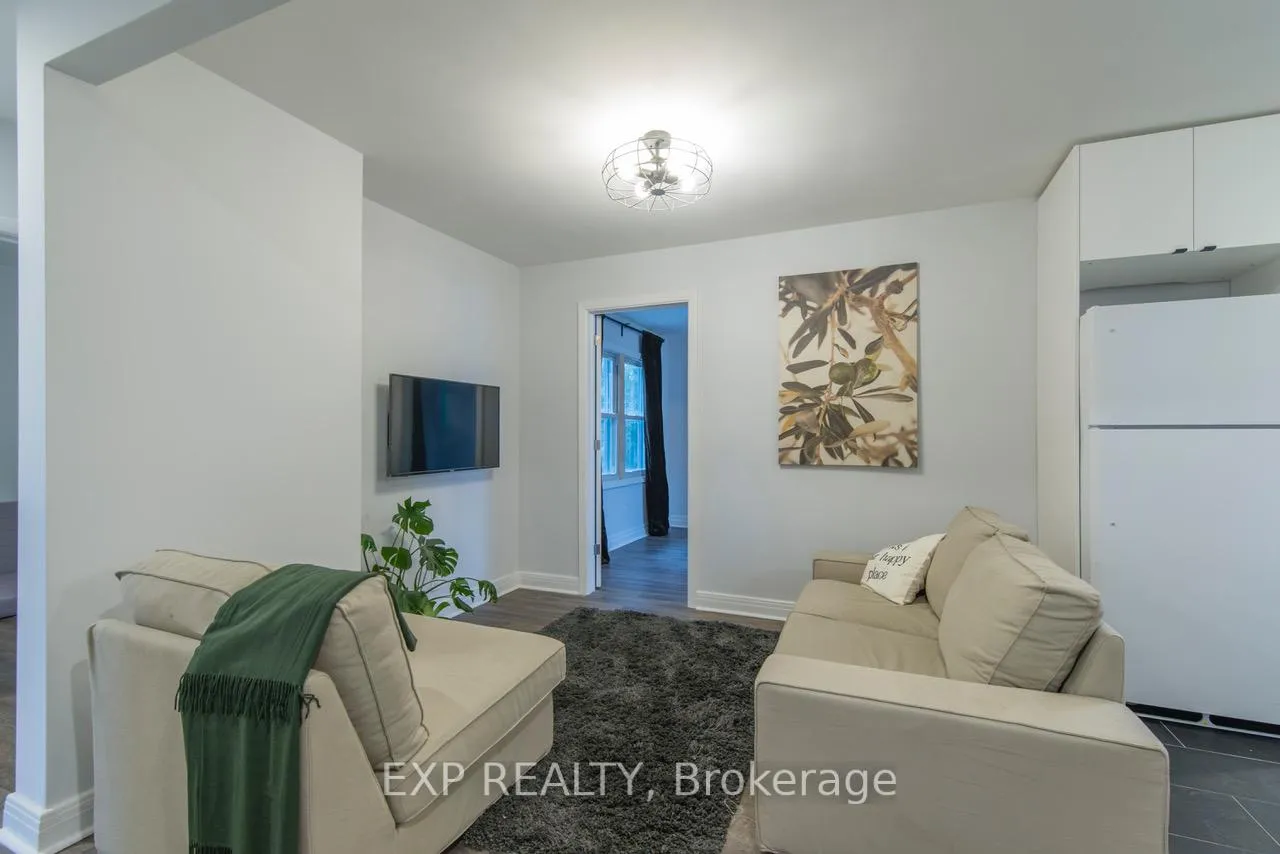 Photo 11 of 150 Meadowlands Drive W, Ottawa, Meadowlands/Crestview — HOMEH