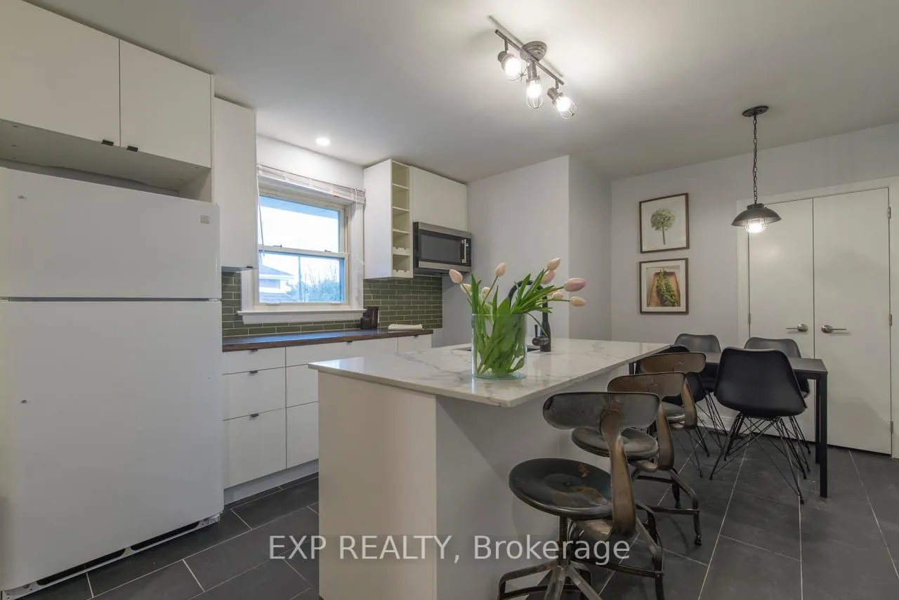 Photo 12 of 150 Meadowlands Drive W, Ottawa, Meadowlands/Crestview — HOMEH