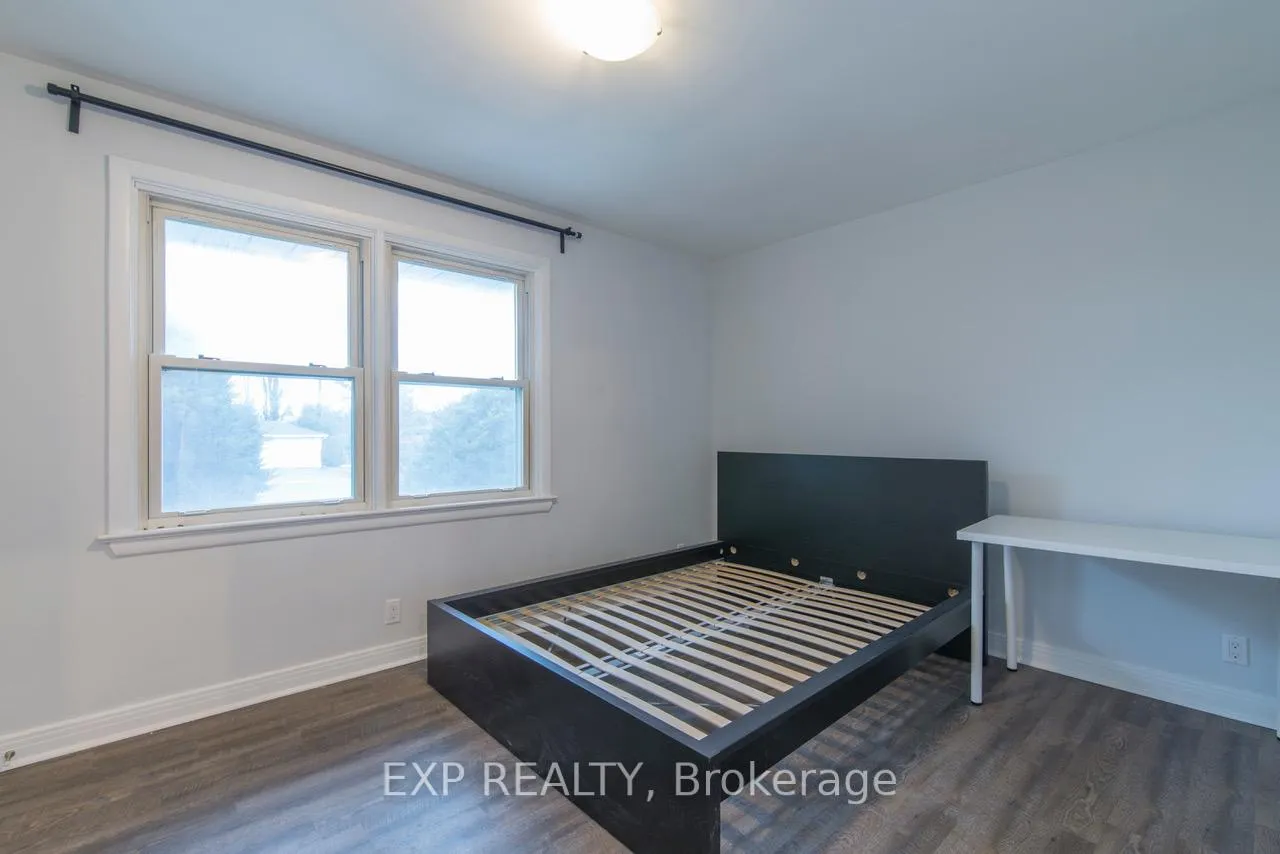 Photo 16 of 150 Meadowlands Drive W, Ottawa, Meadowlands/Crestview — HOMEH