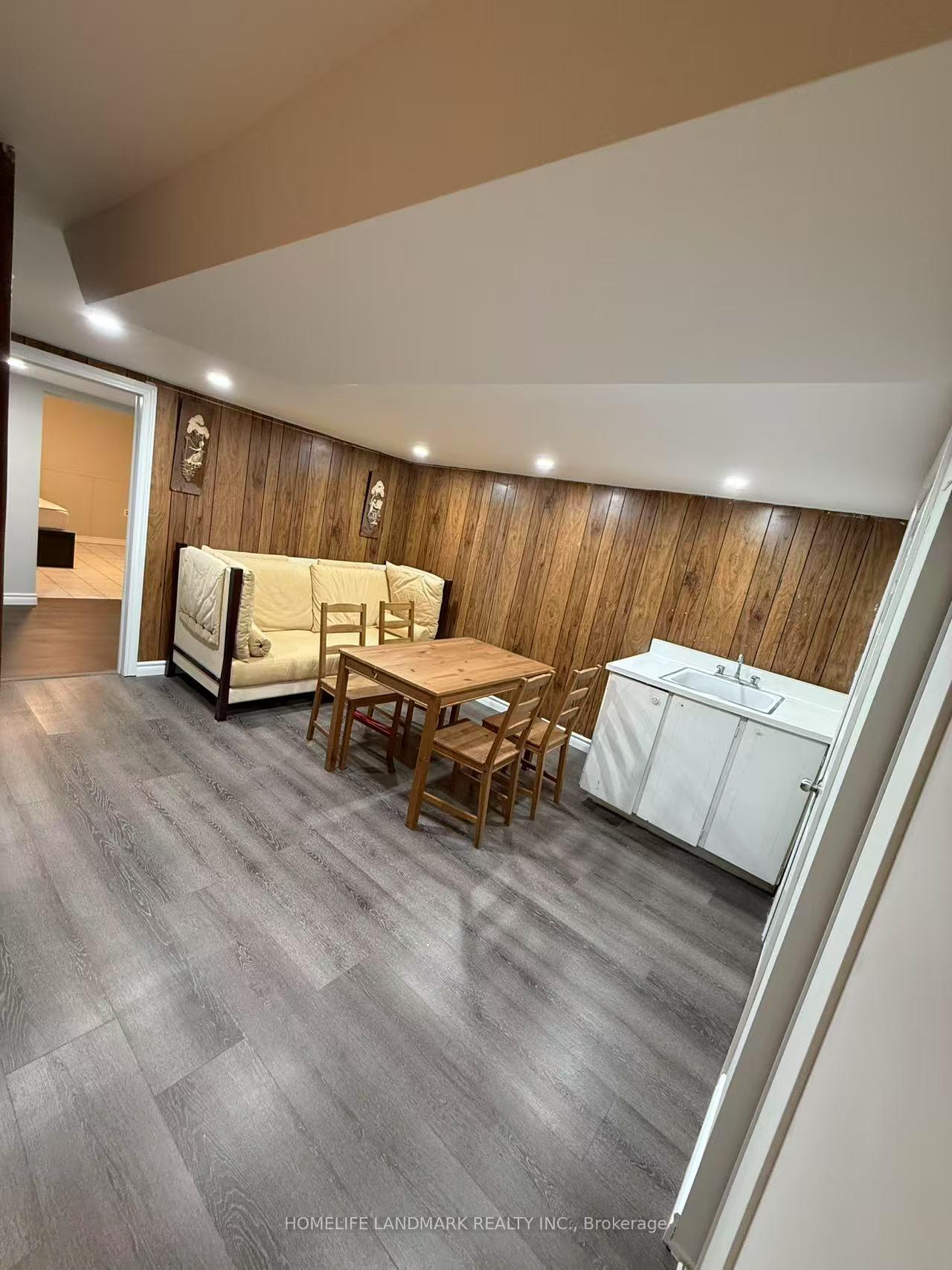 Photo 7 of Unit Bsmt, 38 Eaglestone Road, Scarborough, Tam O'Shanter-Sullivan — HOMEH