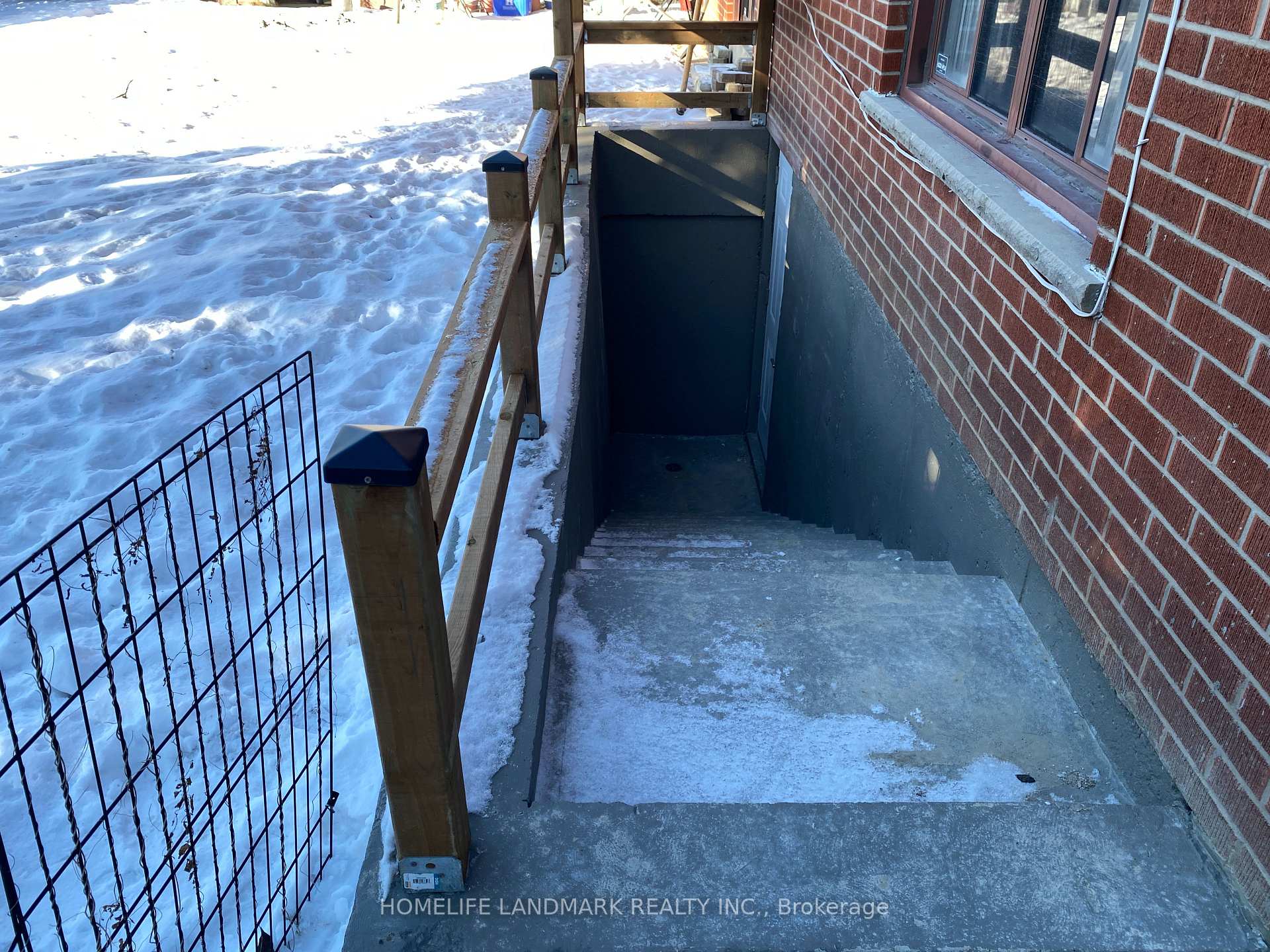 Photo 13 of Unit Bsmt, 38 Eaglestone Road, Scarborough, Tam O'Shanter-Sullivan — HOMEH