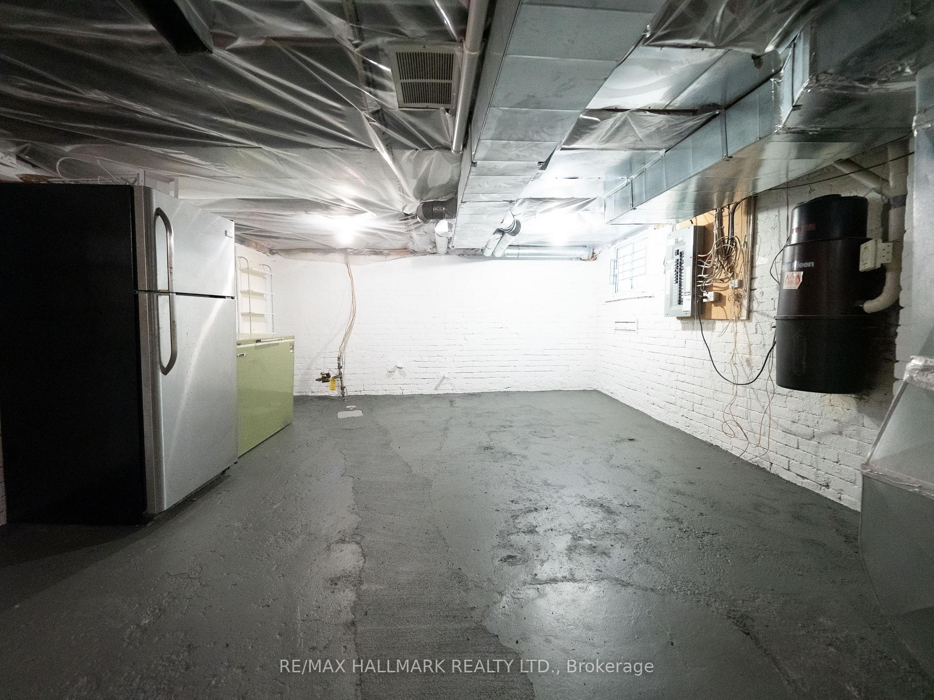 Photo 35 of 142 Heward Avenue, Toronto, South Riverdale — HOMEH