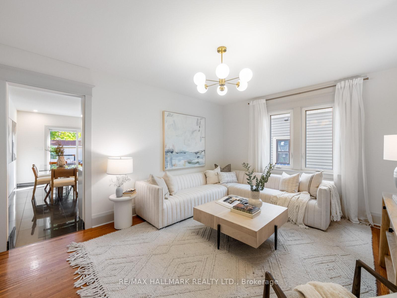 Photo 8 of 101 Chisholm Avenue, Toronto, Woodbine-Lumsden — HOMEH