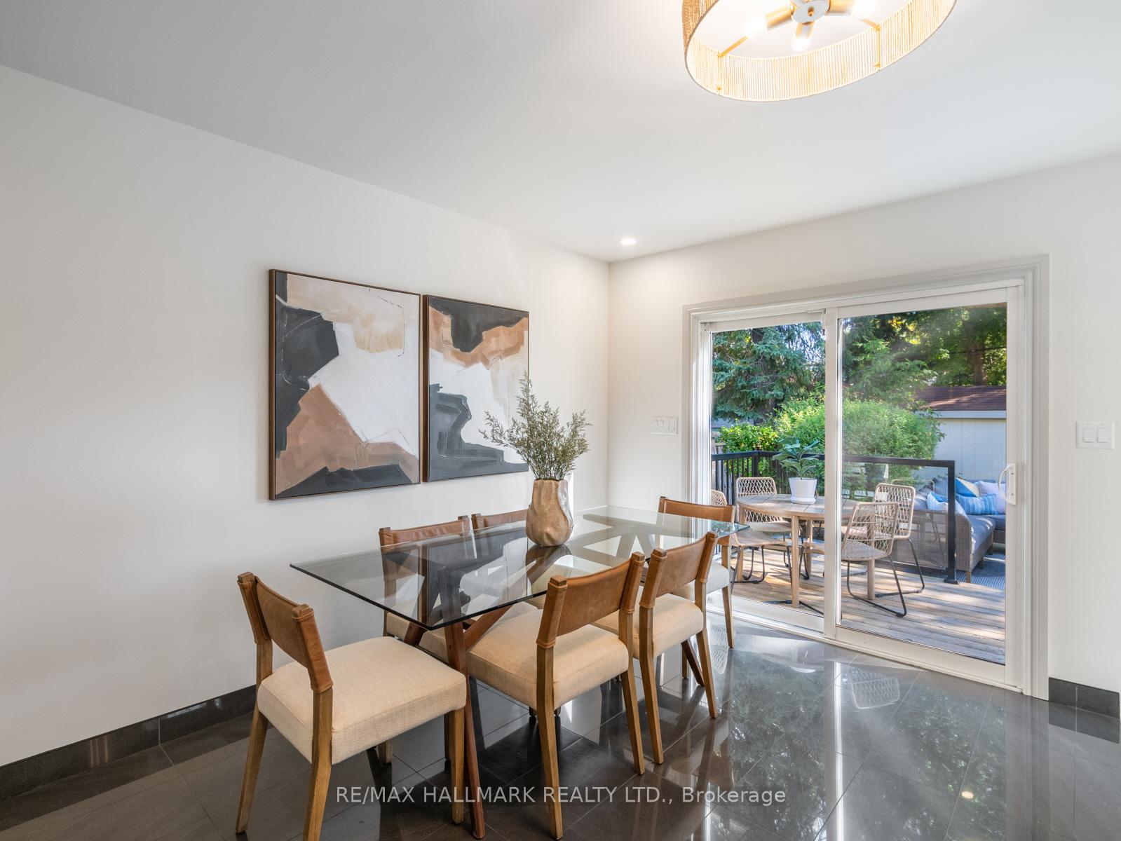 Photo 17 of 101 Chisholm Avenue, Toronto, Woodbine-Lumsden — HOMEH