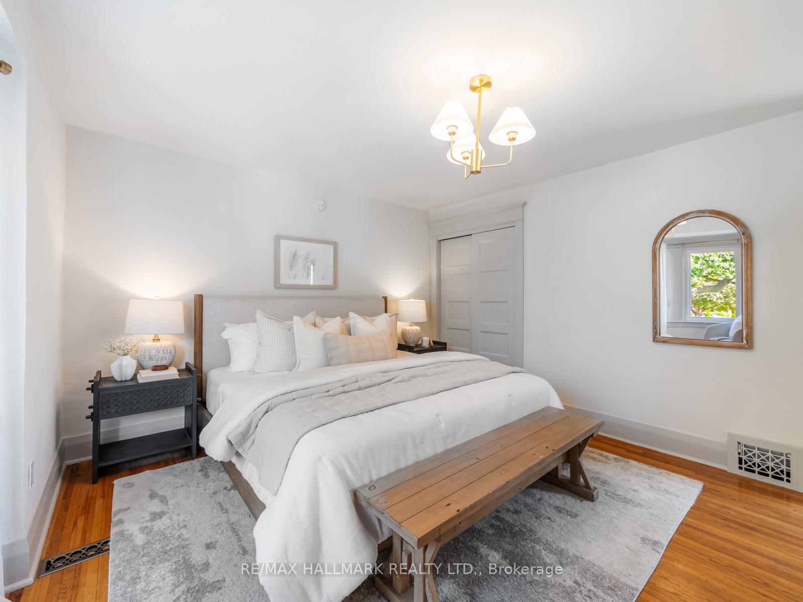 Photo 20 of 101 Chisholm Avenue, Toronto, Woodbine-Lumsden — HOMEH