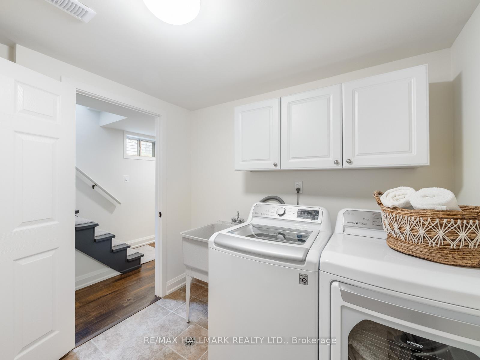 Photo 32 of 101 Chisholm Avenue, Toronto, Woodbine-Lumsden — HOMEH