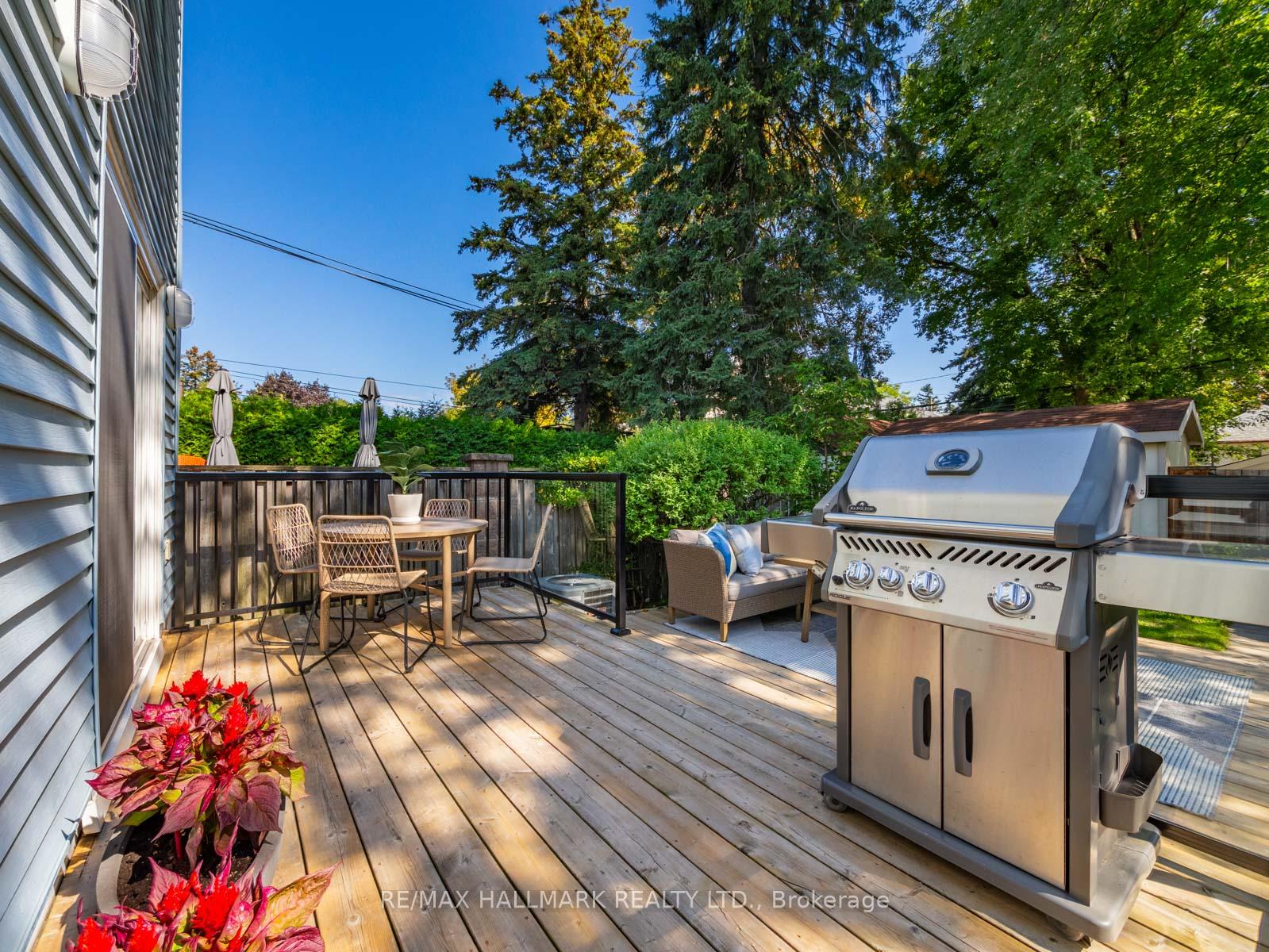 Photo 36 of 101 Chisholm Avenue, Toronto, Woodbine-Lumsden — HOMEH